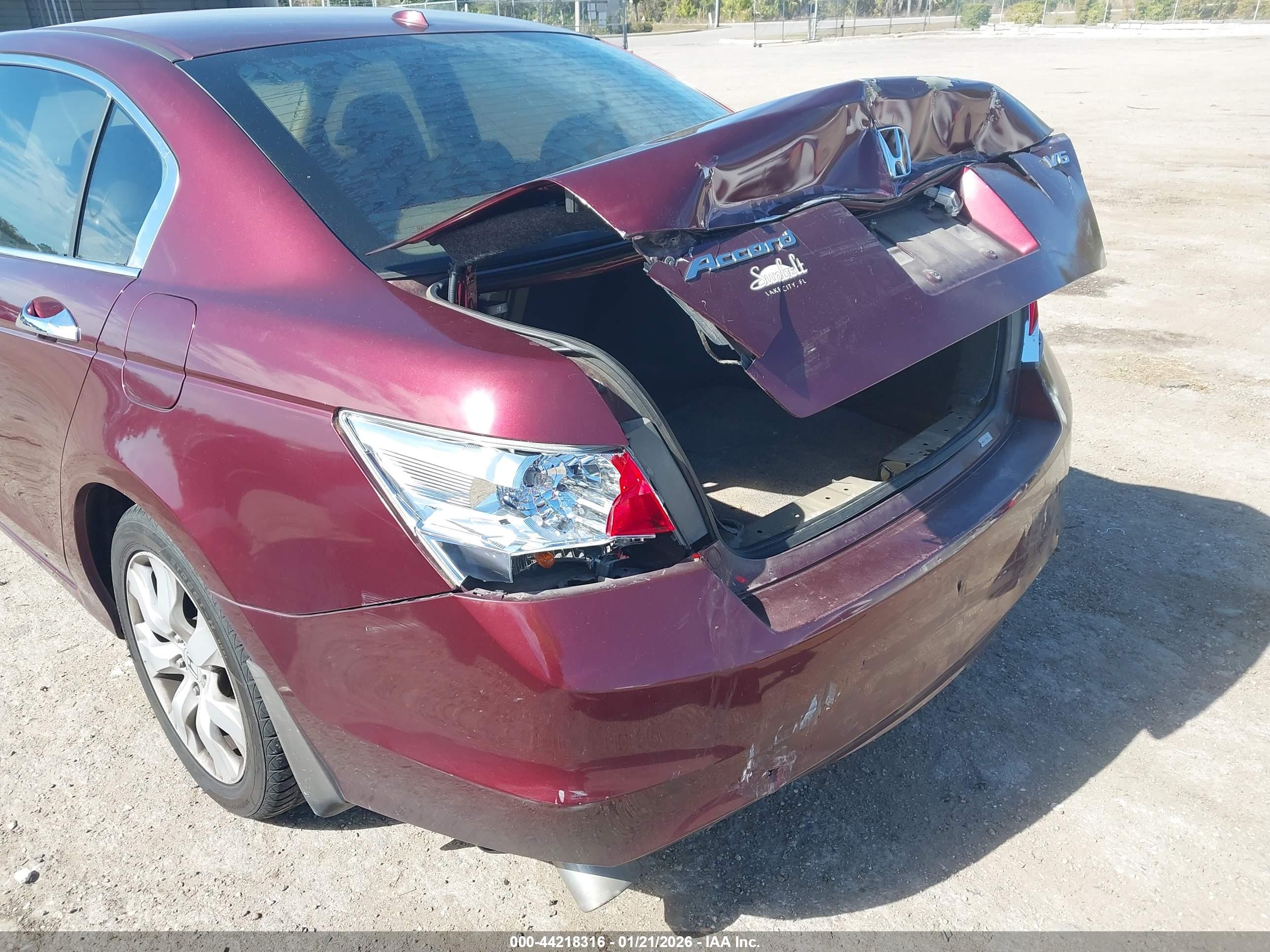 HONDA ACCORD image 6