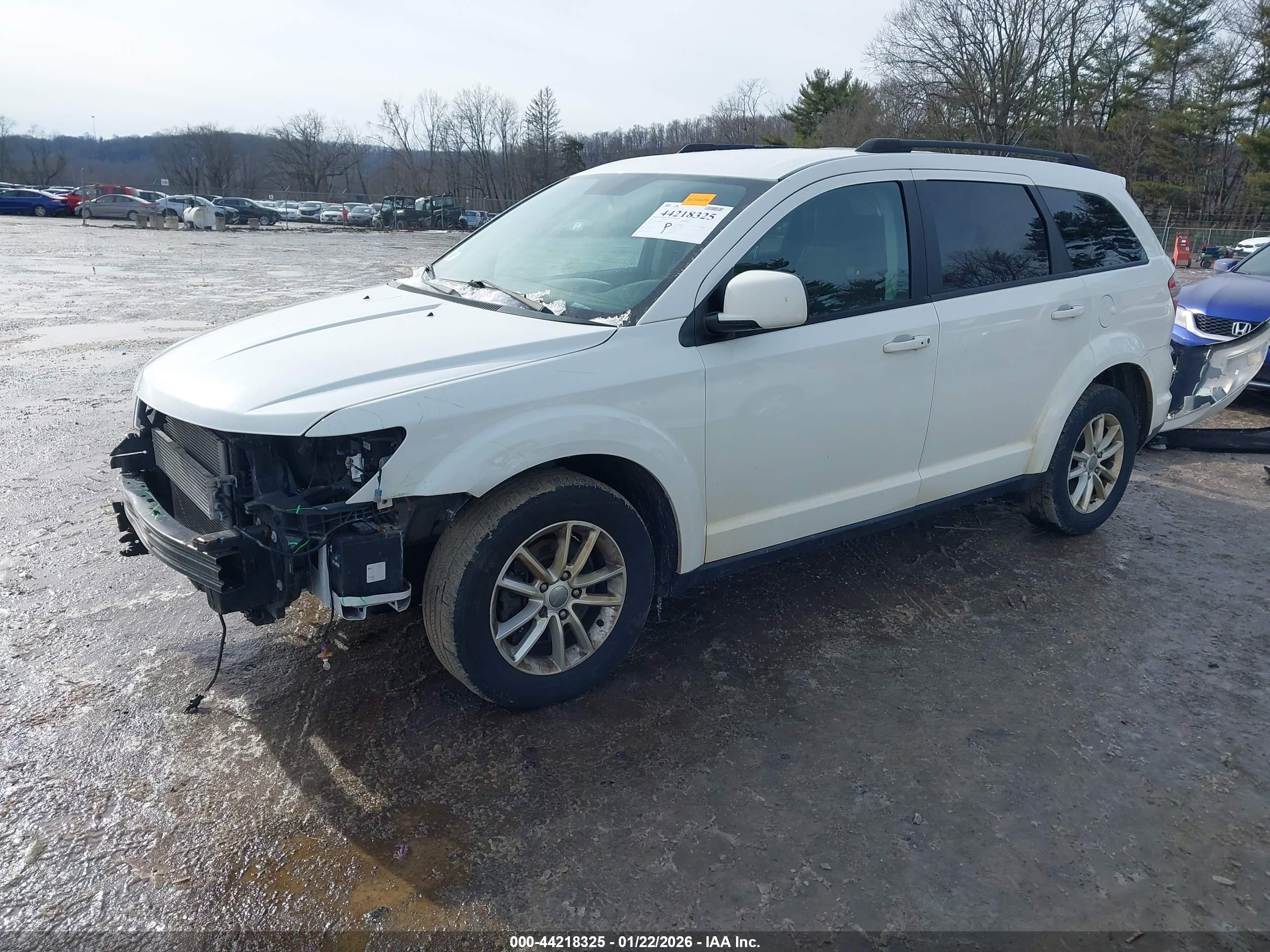 DODGE JOURNEY image 2