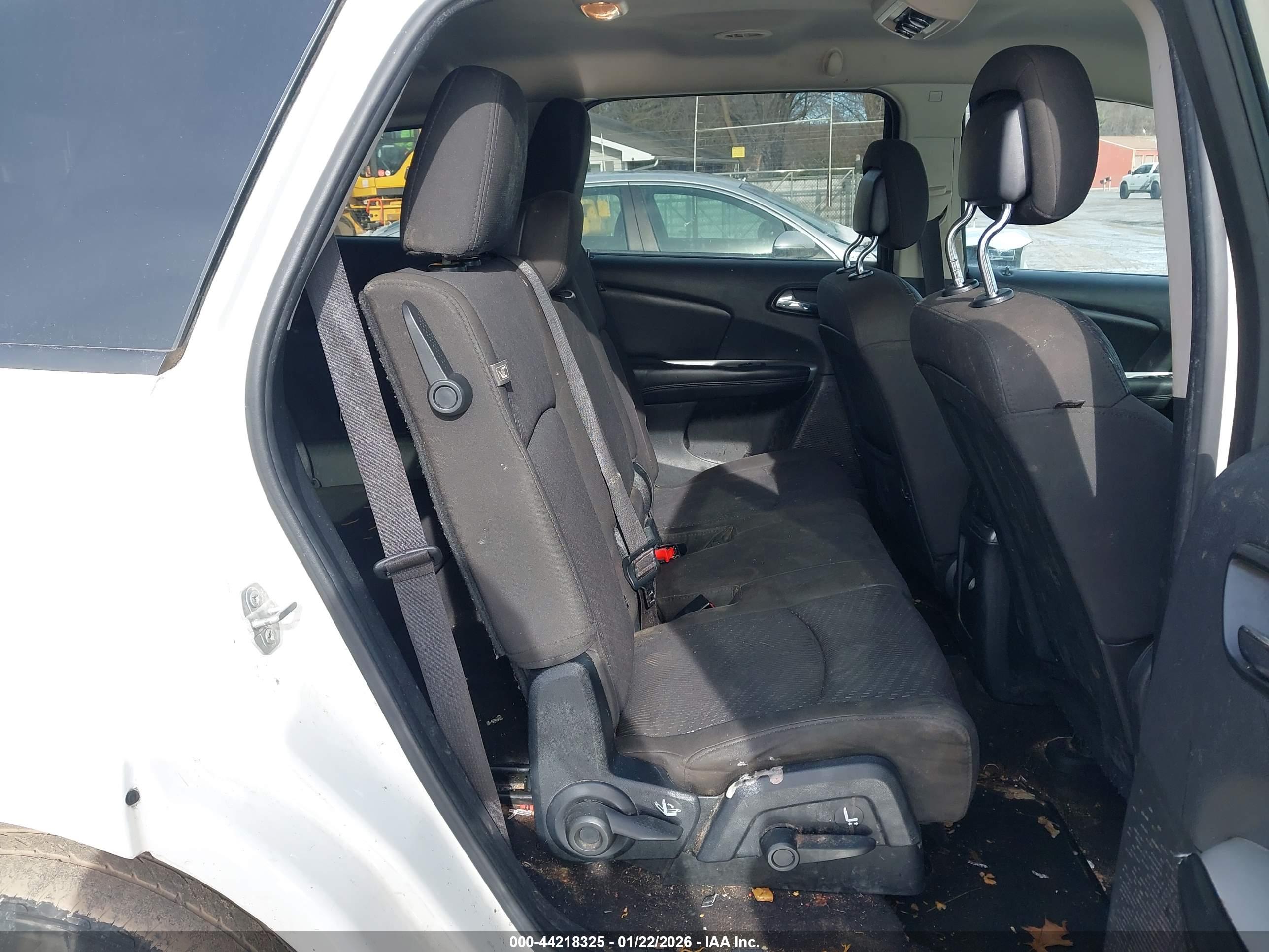 DODGE JOURNEY image 8