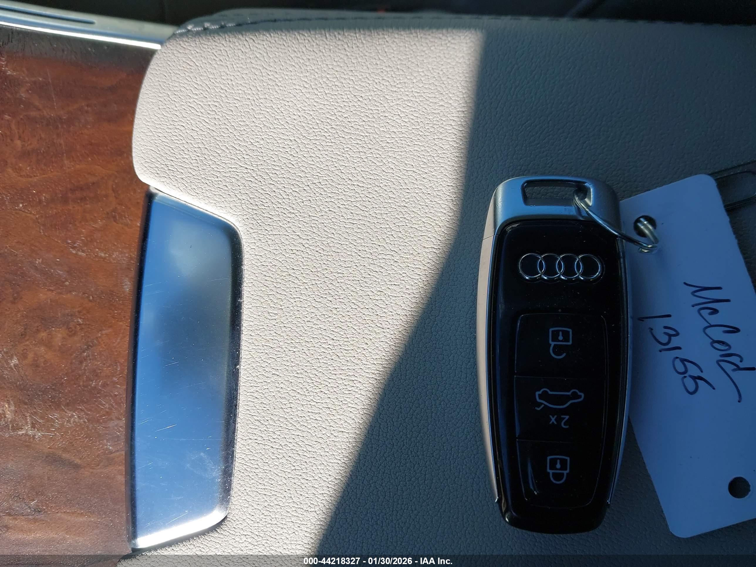 AUDI A6 image 11