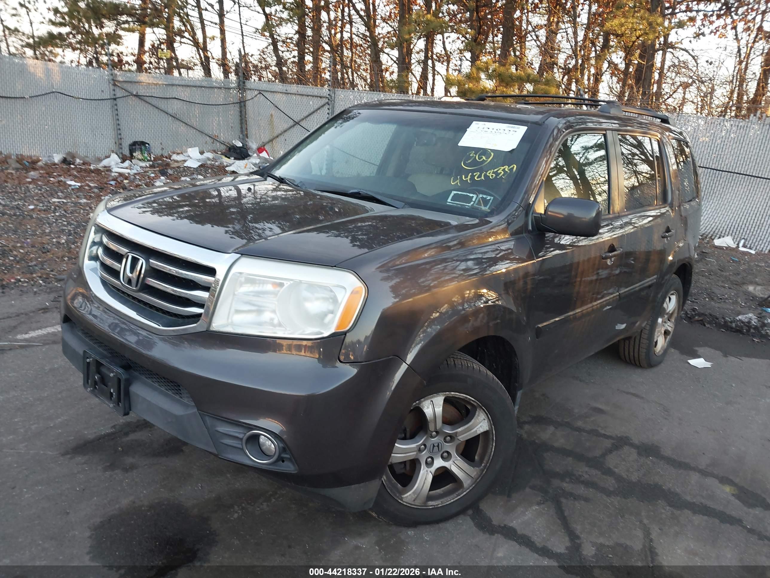 HONDA PILOT image 2