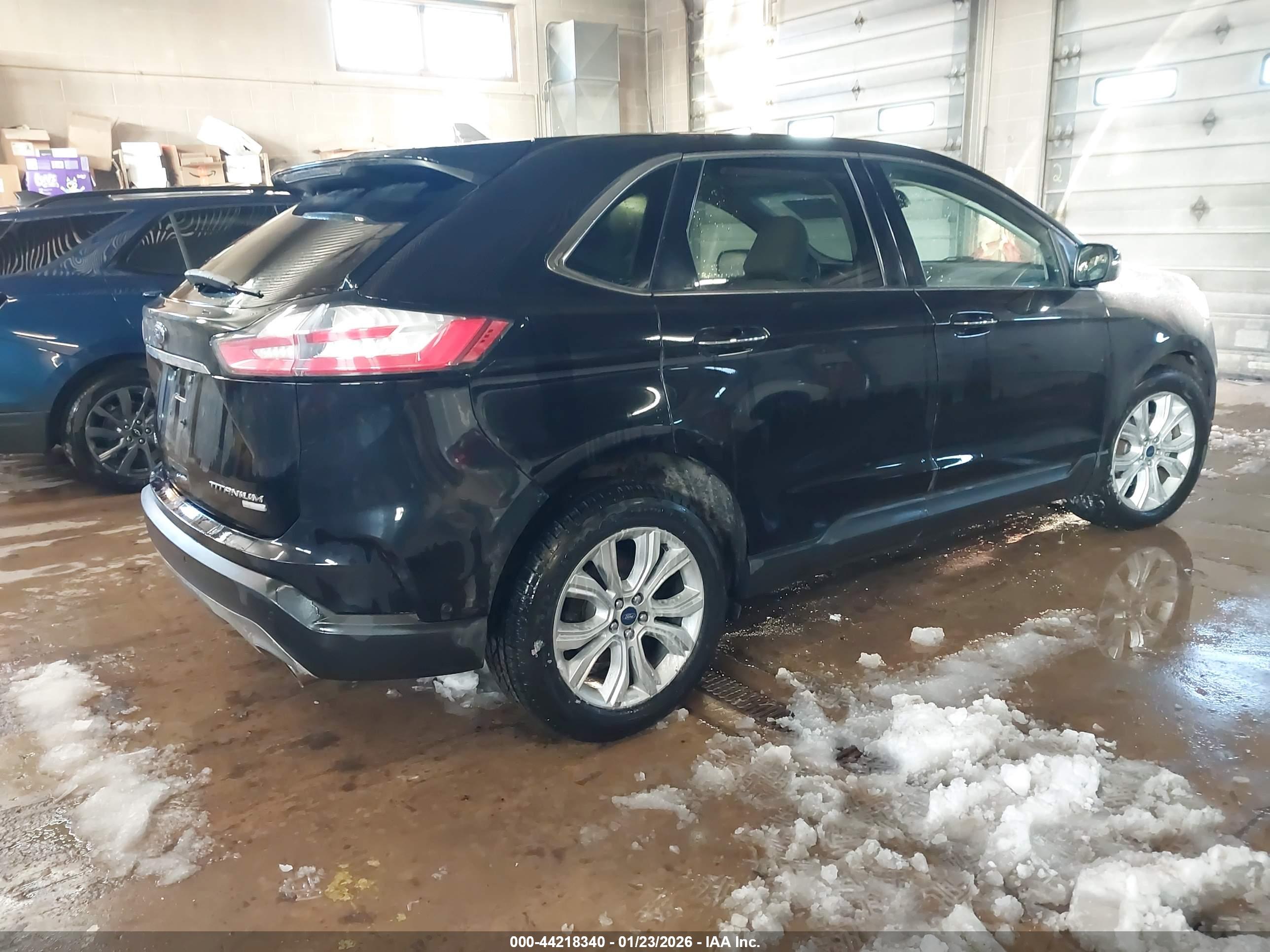 FORD EDGE image 4