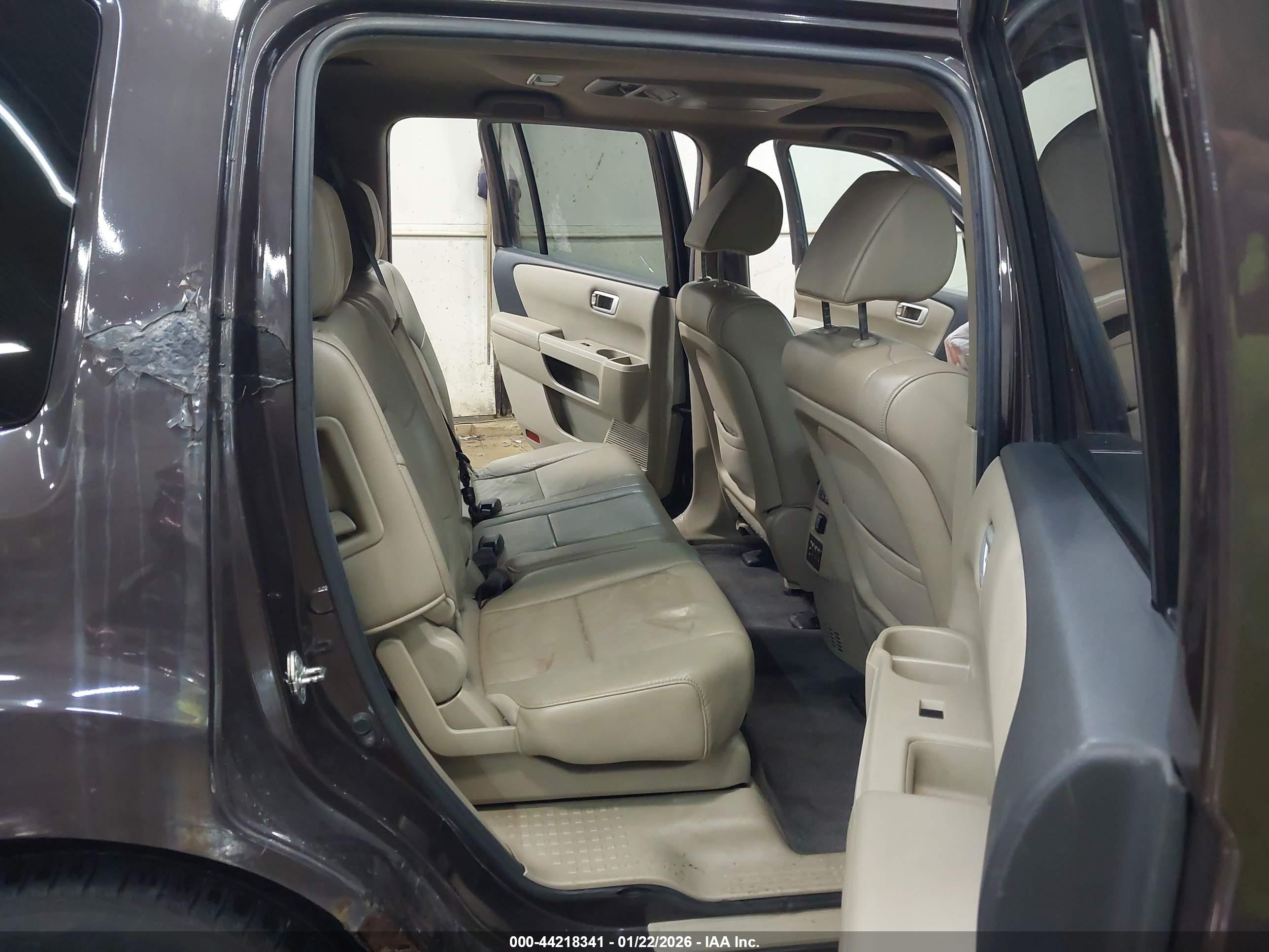 HONDA PILOT image 8