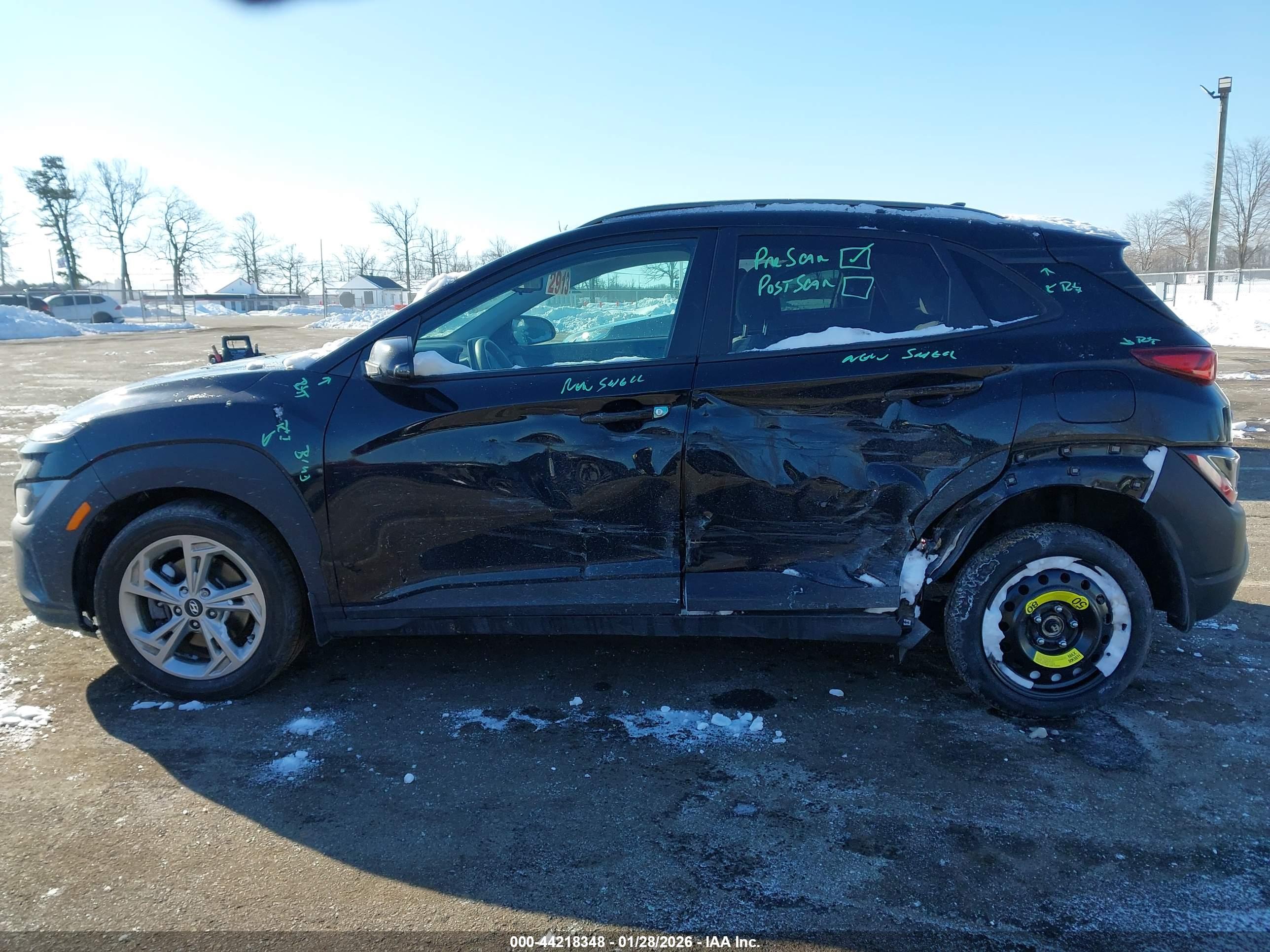 HYUNDAI KONA image 6
