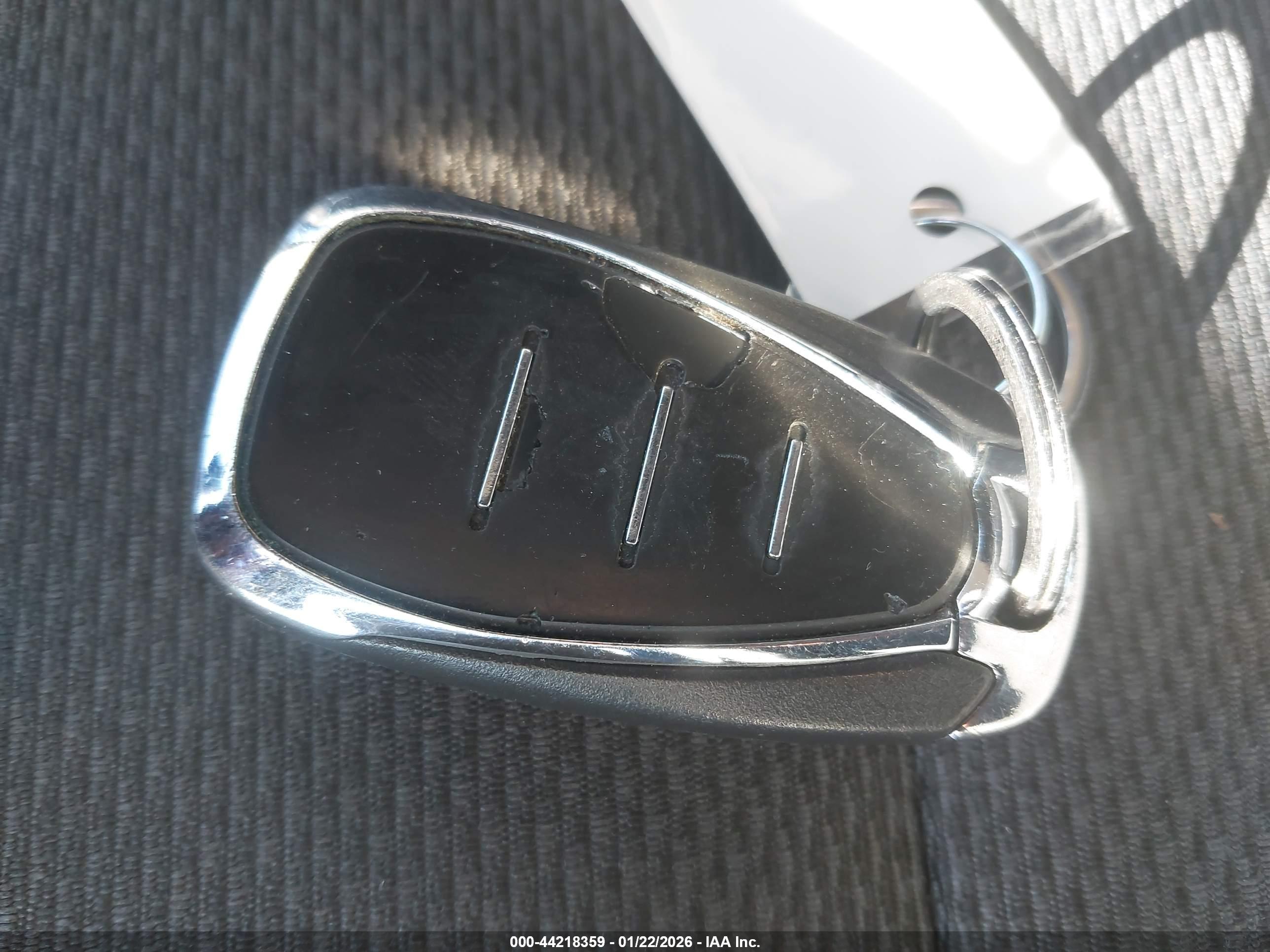 CHEVROLET CRUZE image 11