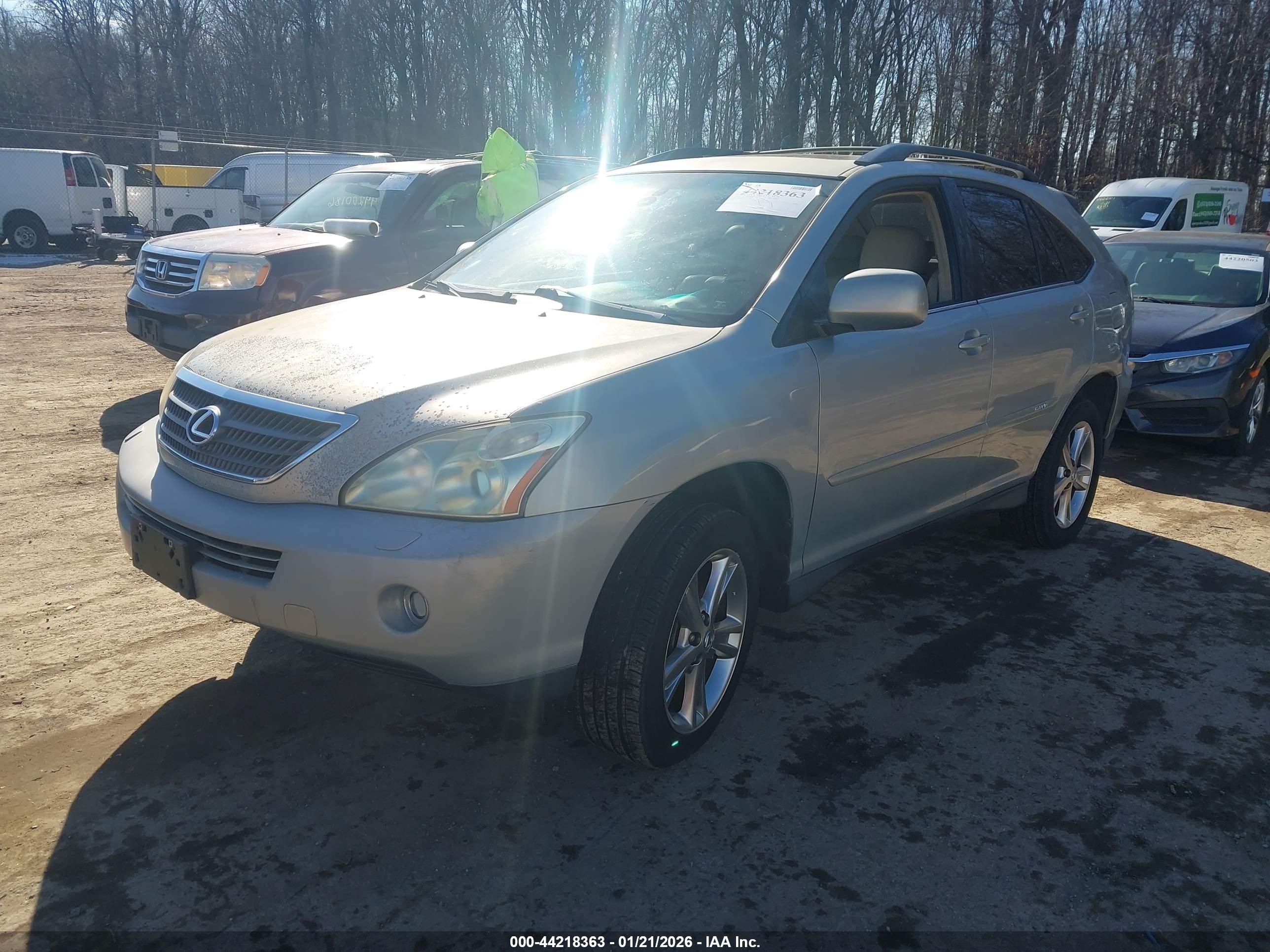 LEXUS RX image 2