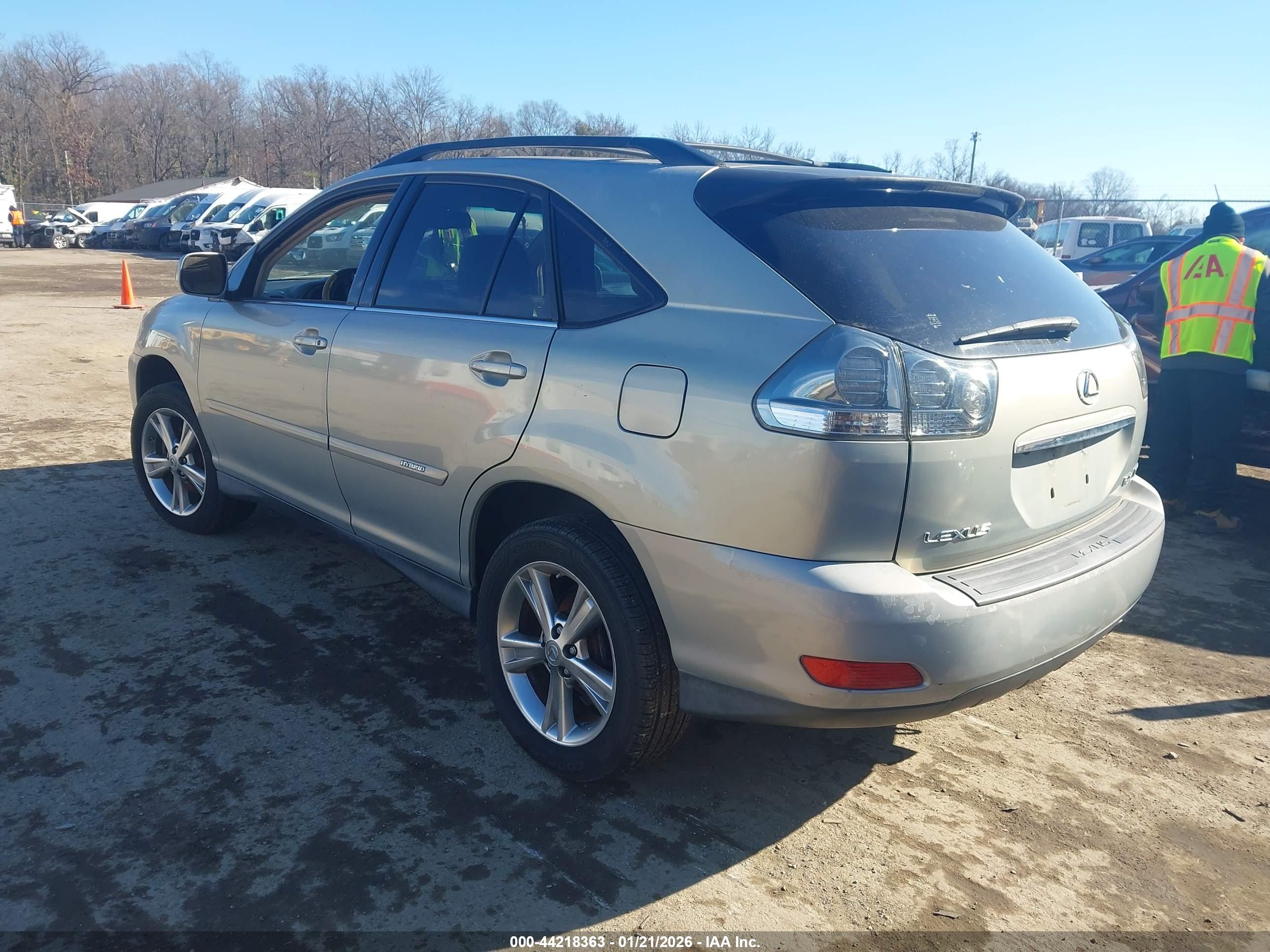 LEXUS RX image 3