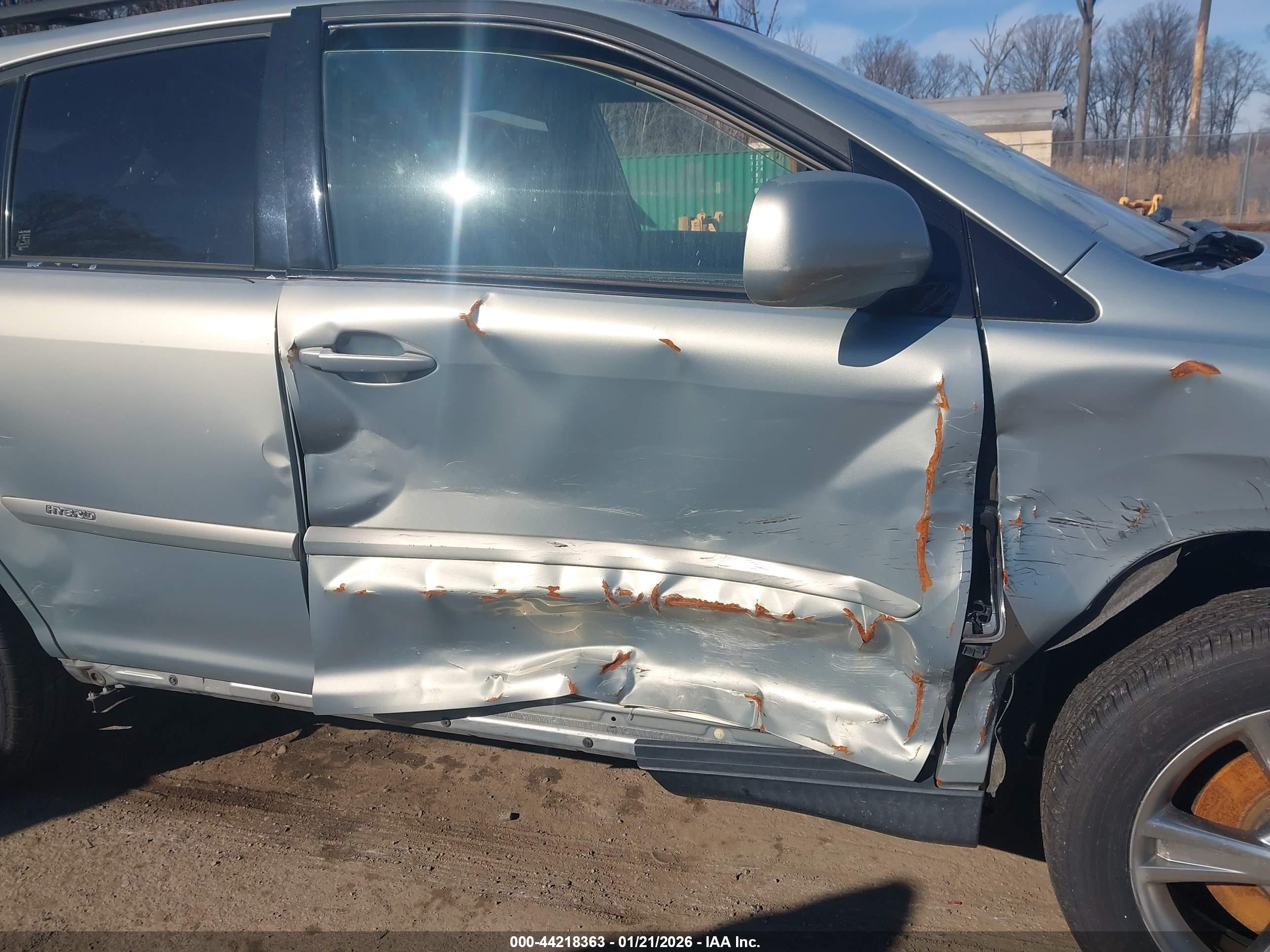 LEXUS RX image 6