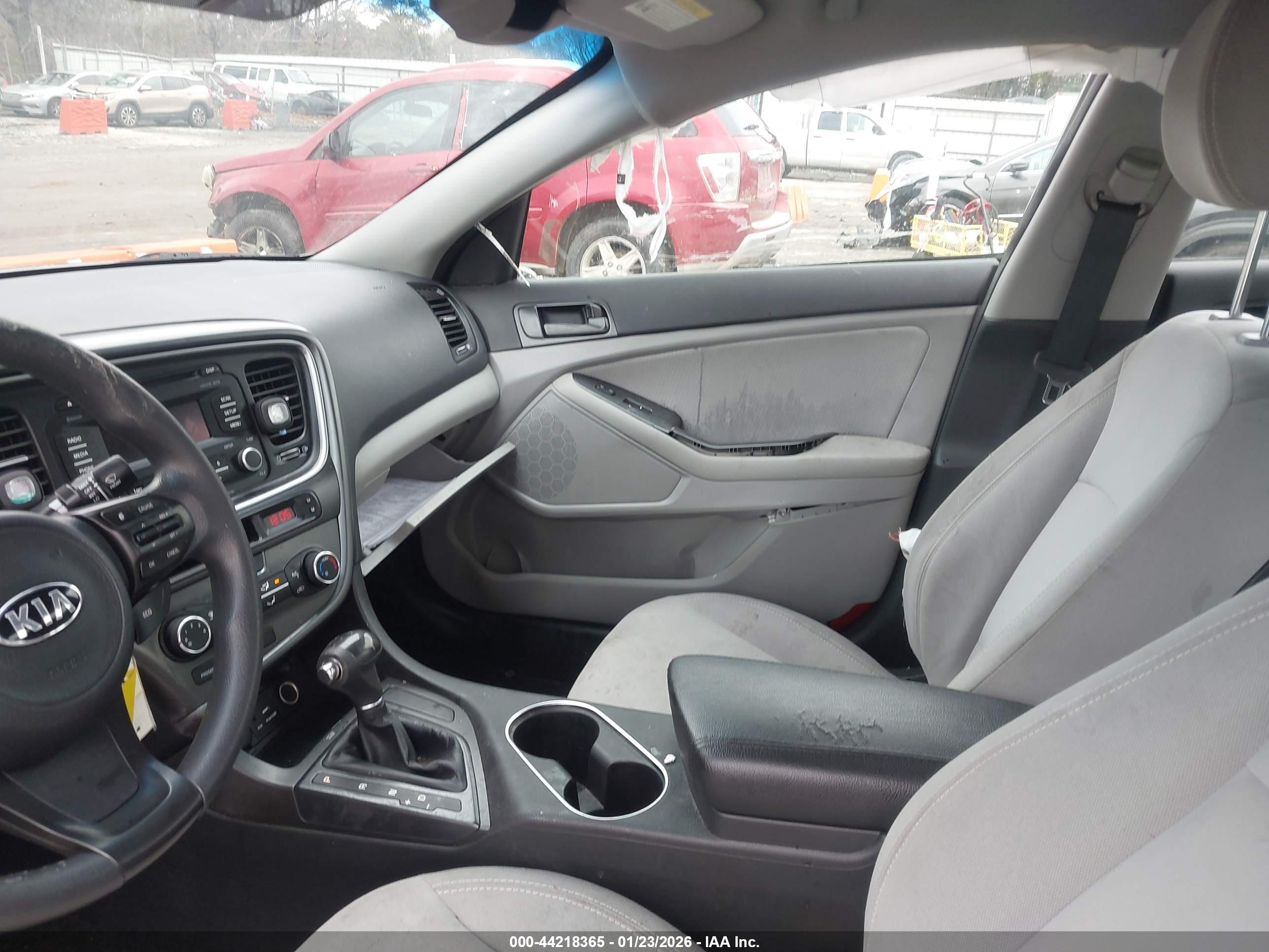 KIA OPTIMA image 5