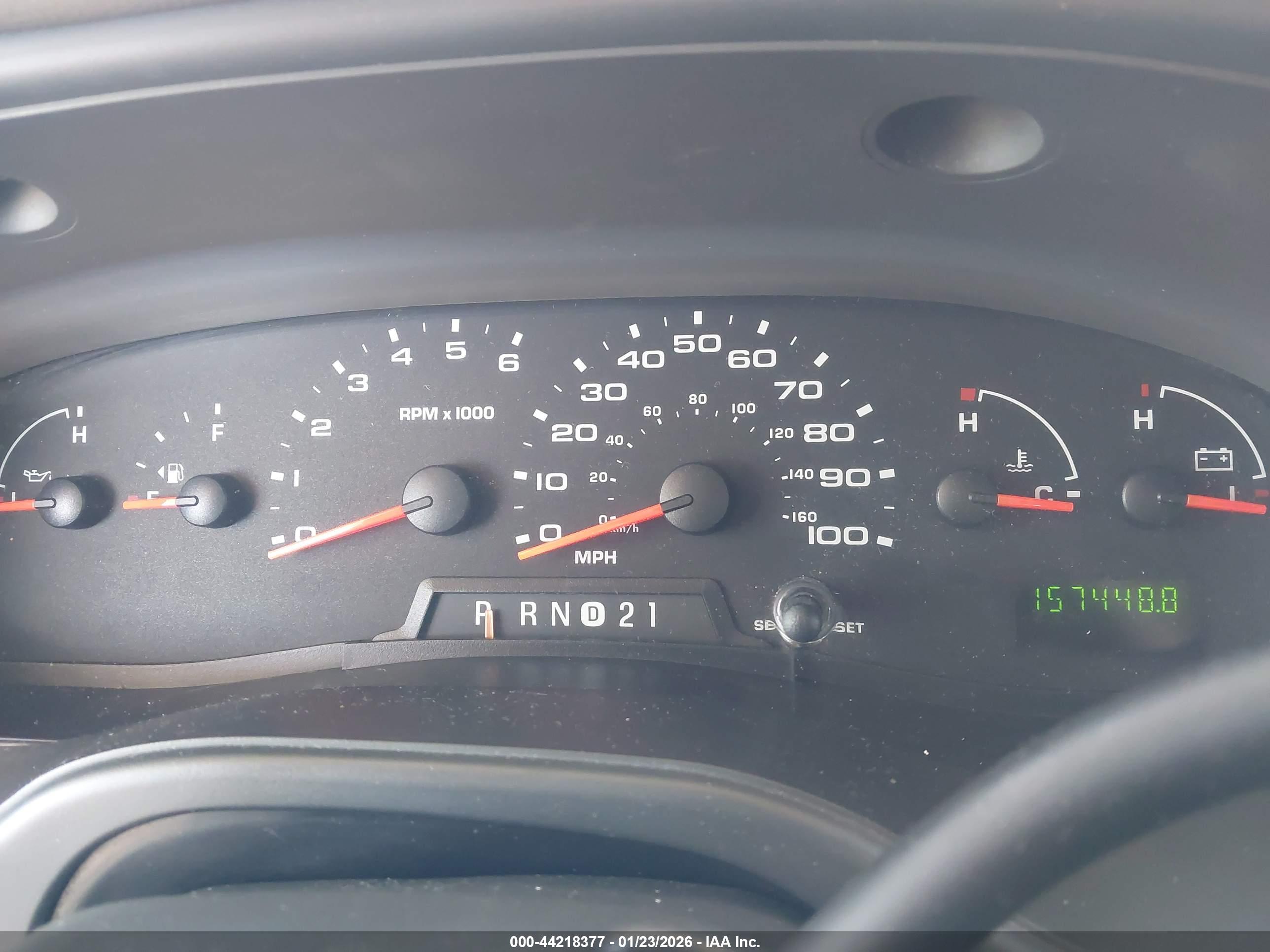 FORD E-350 image 7