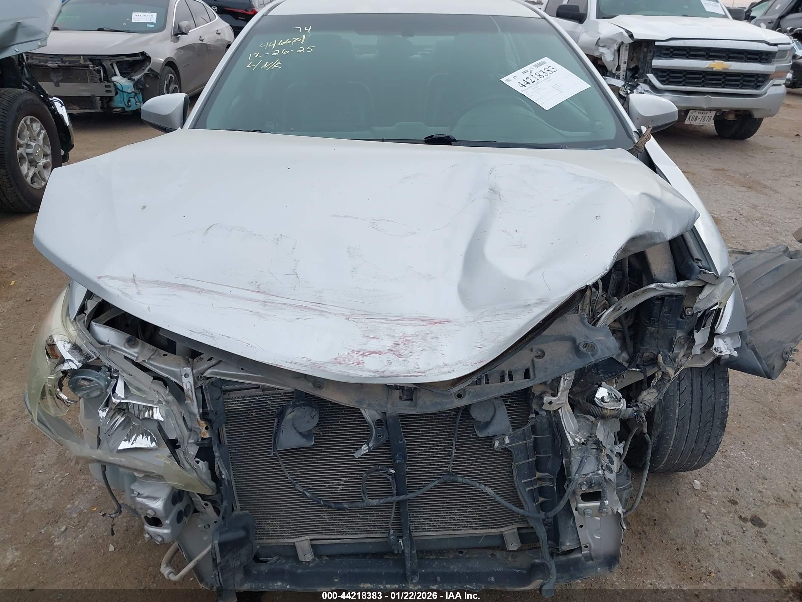 TOYOTA CAMRY image 6