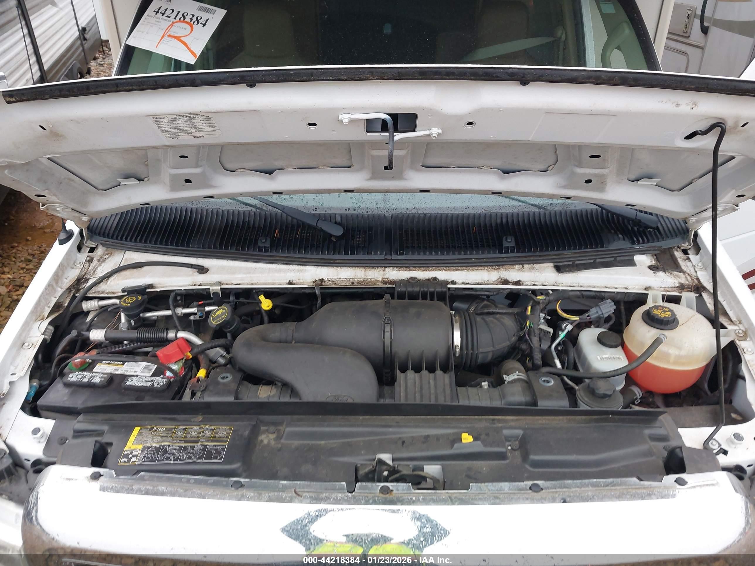 FORD E-450 image 10