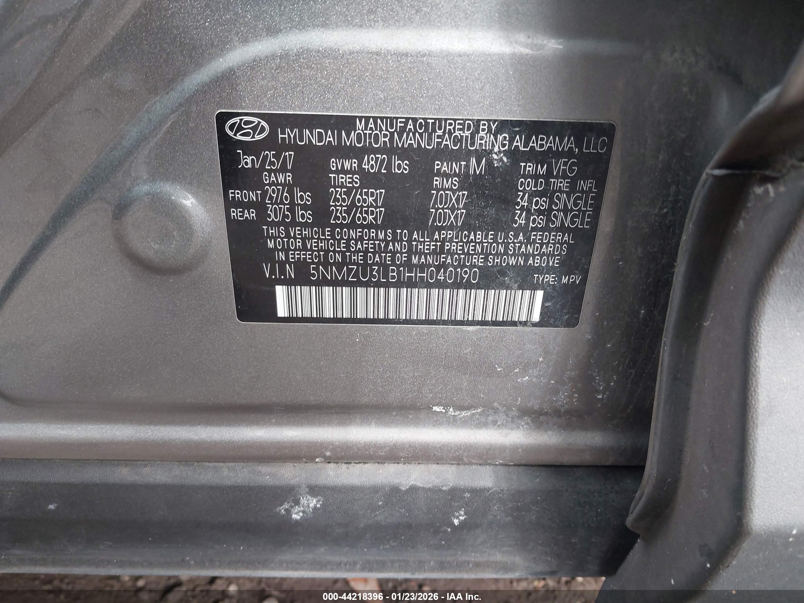 HYUNDAI SANTA image 9
