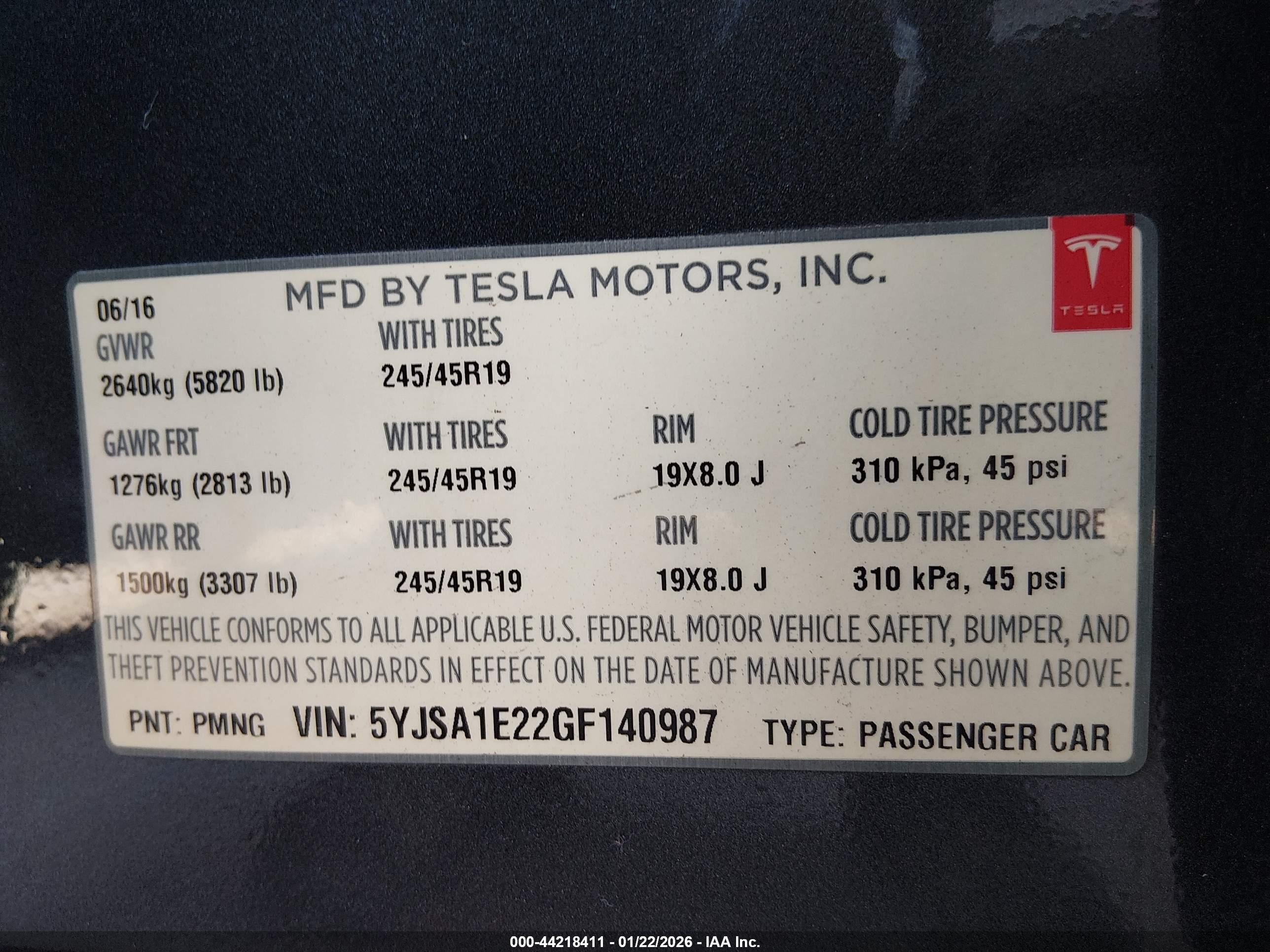 TESLA MODEL image 9