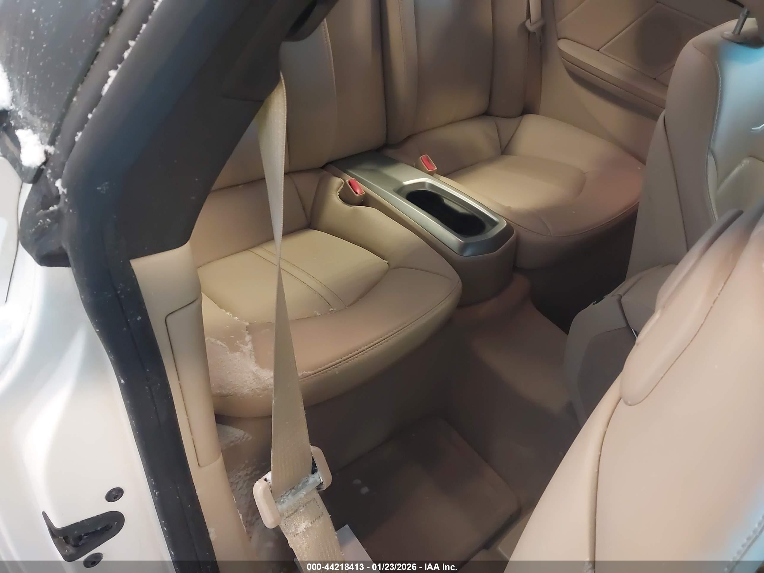 CADILLAC CTS image 8