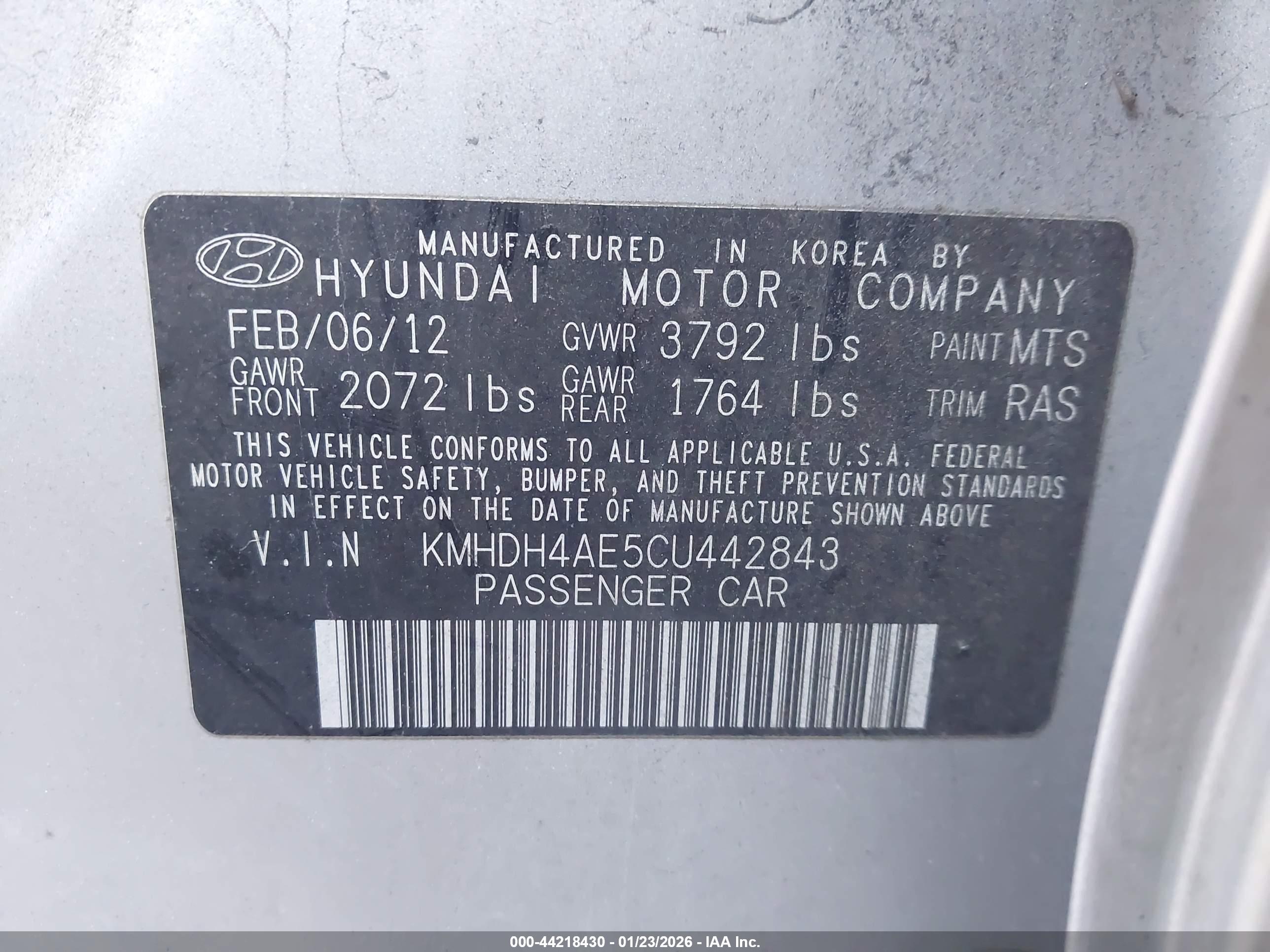 HYUNDAI ELANTRA image 9