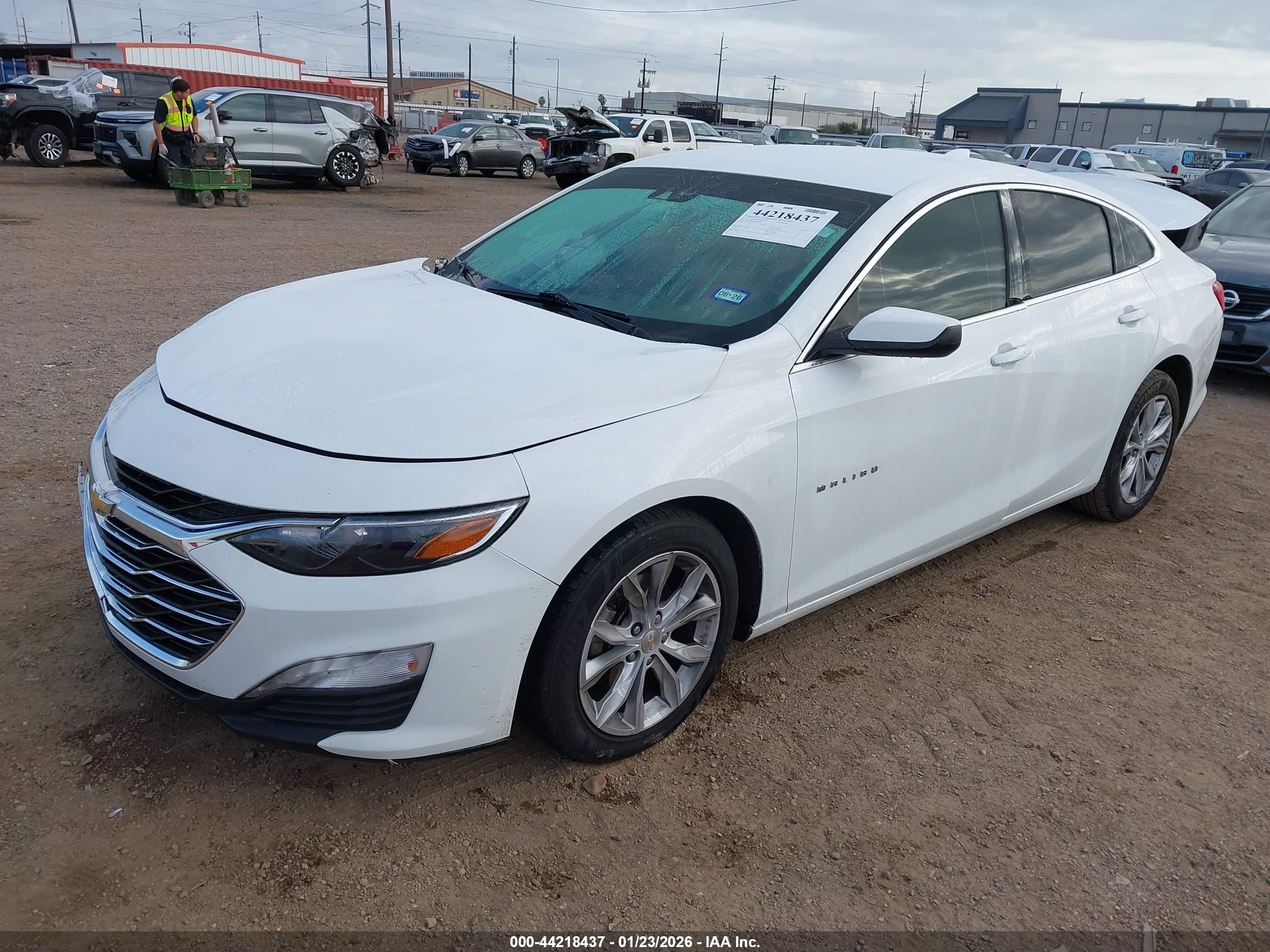 CHEVROLET MALIBU image 2