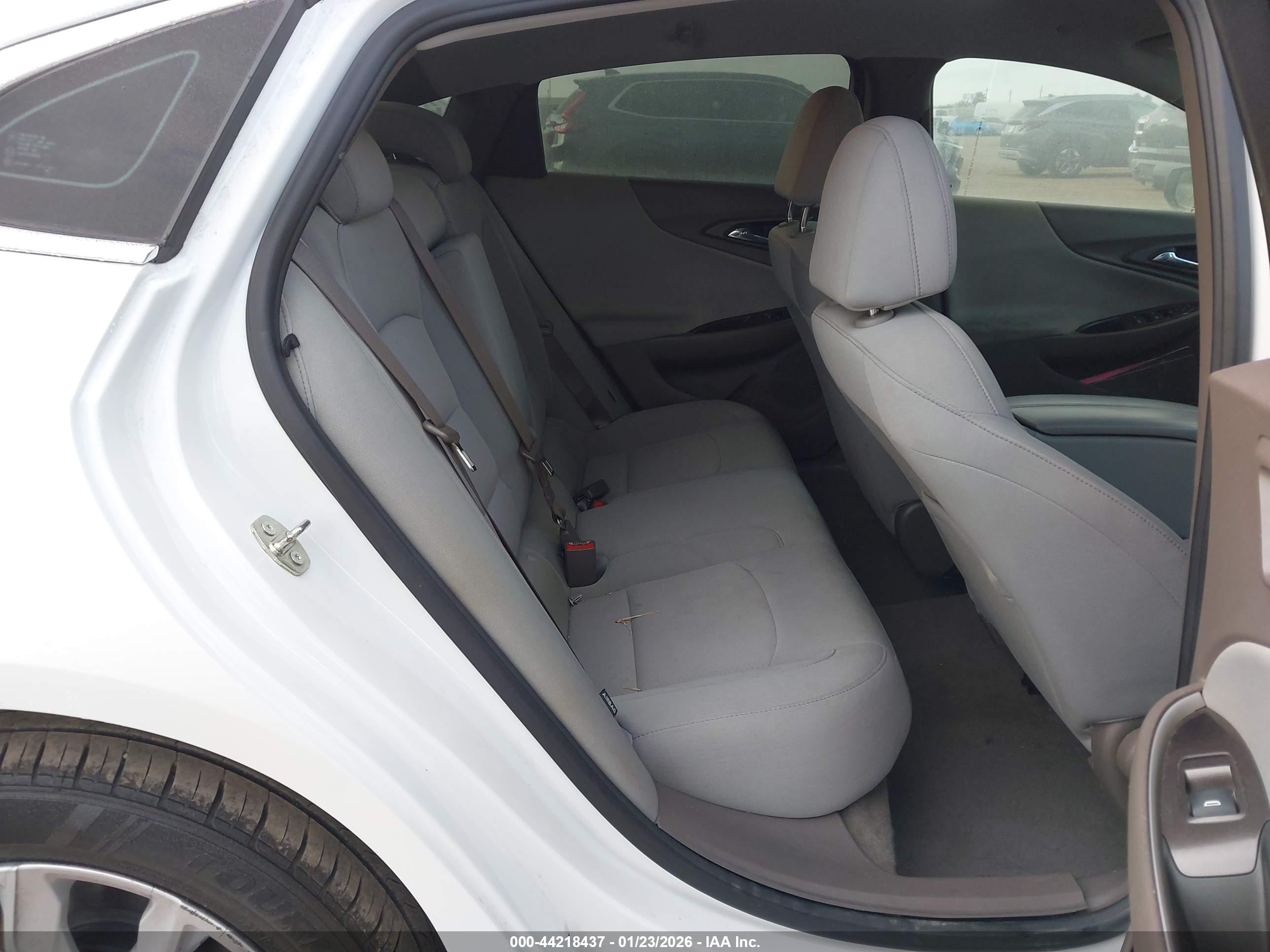 CHEVROLET MALIBU image 8