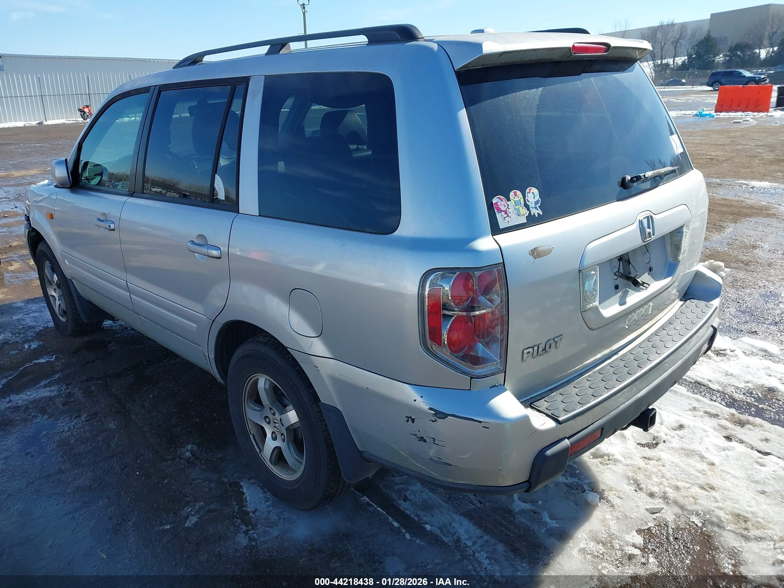 HONDA PILOT image 3
