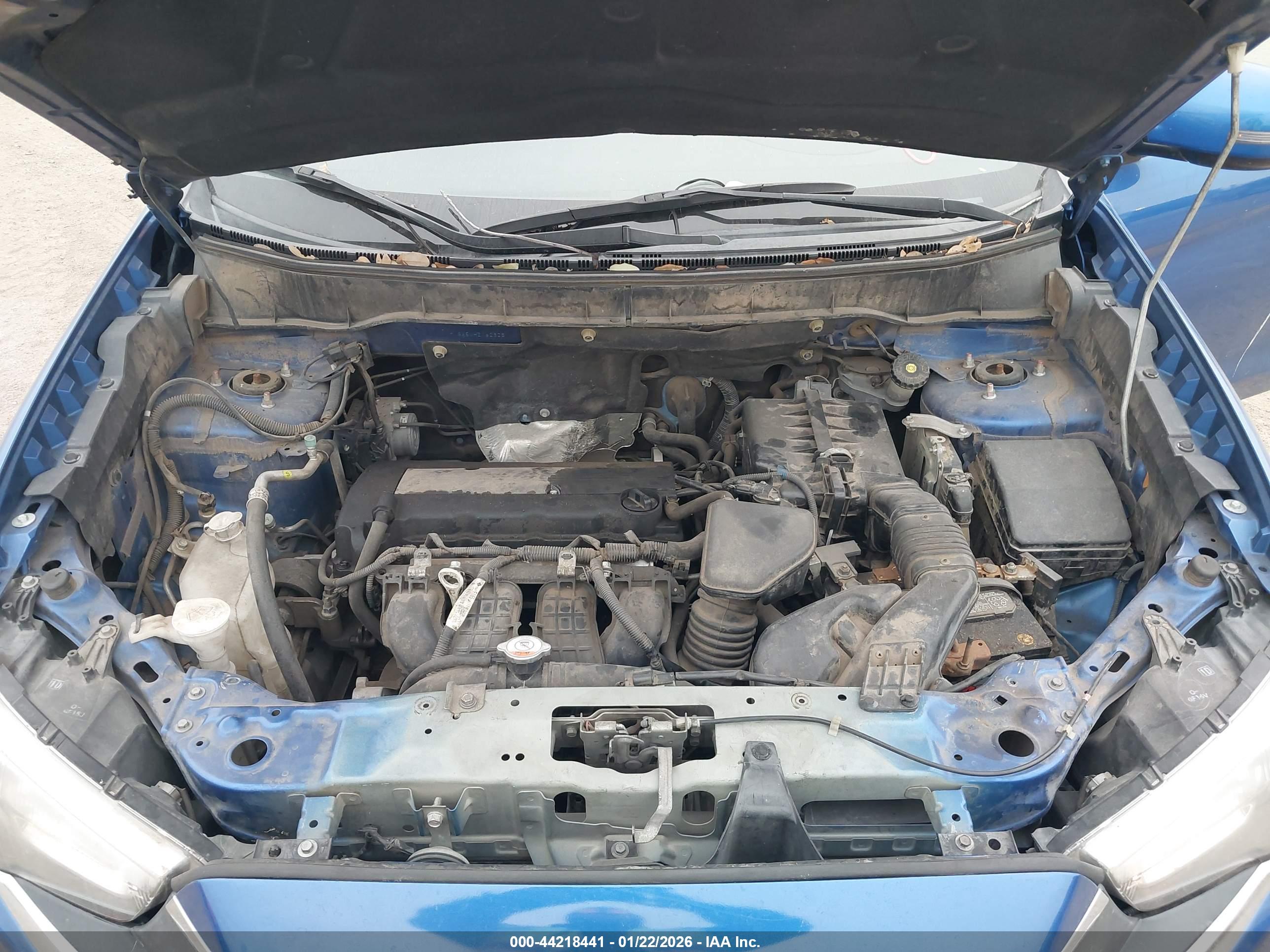 MITSUBISHI OUTLANDER image 10