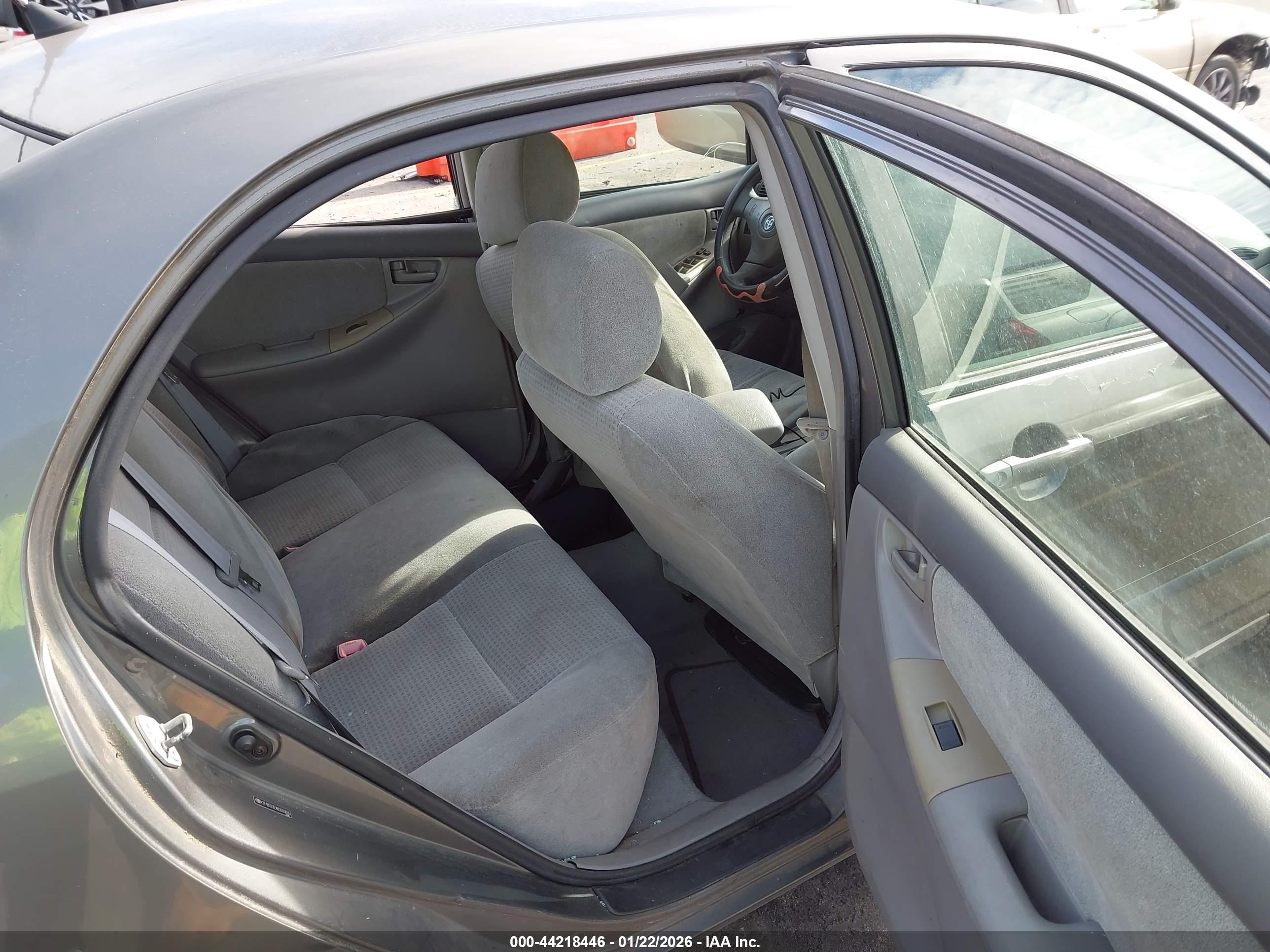 TOYOTA COROLLA image 8