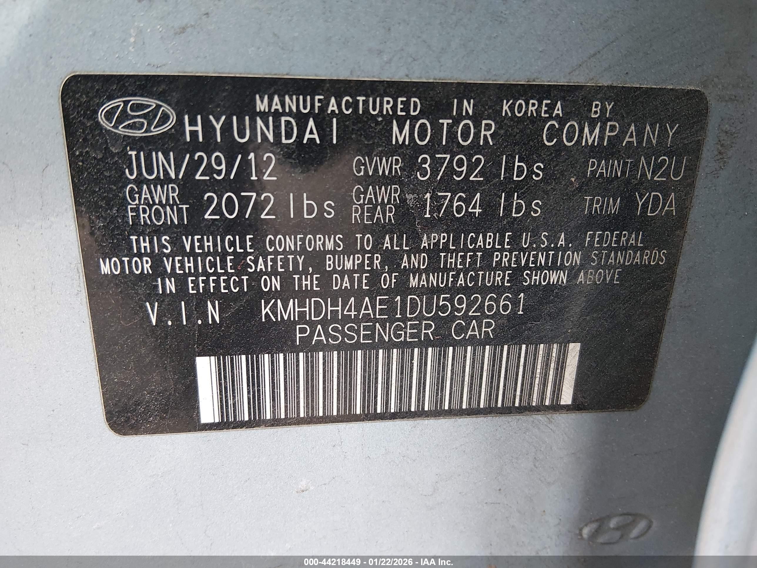 HYUNDAI ELANTRA image 9