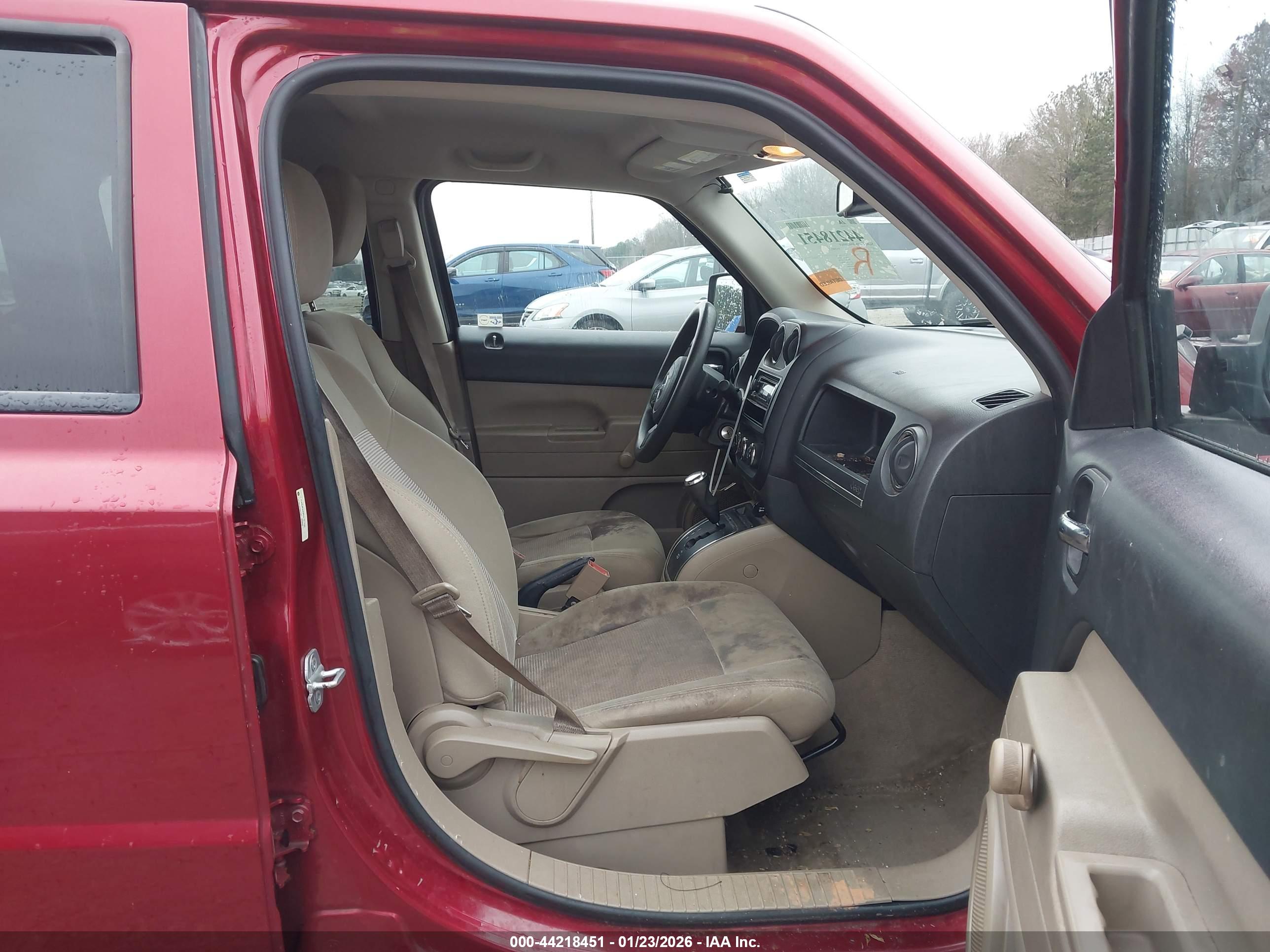 JEEP PATRIOT image 5