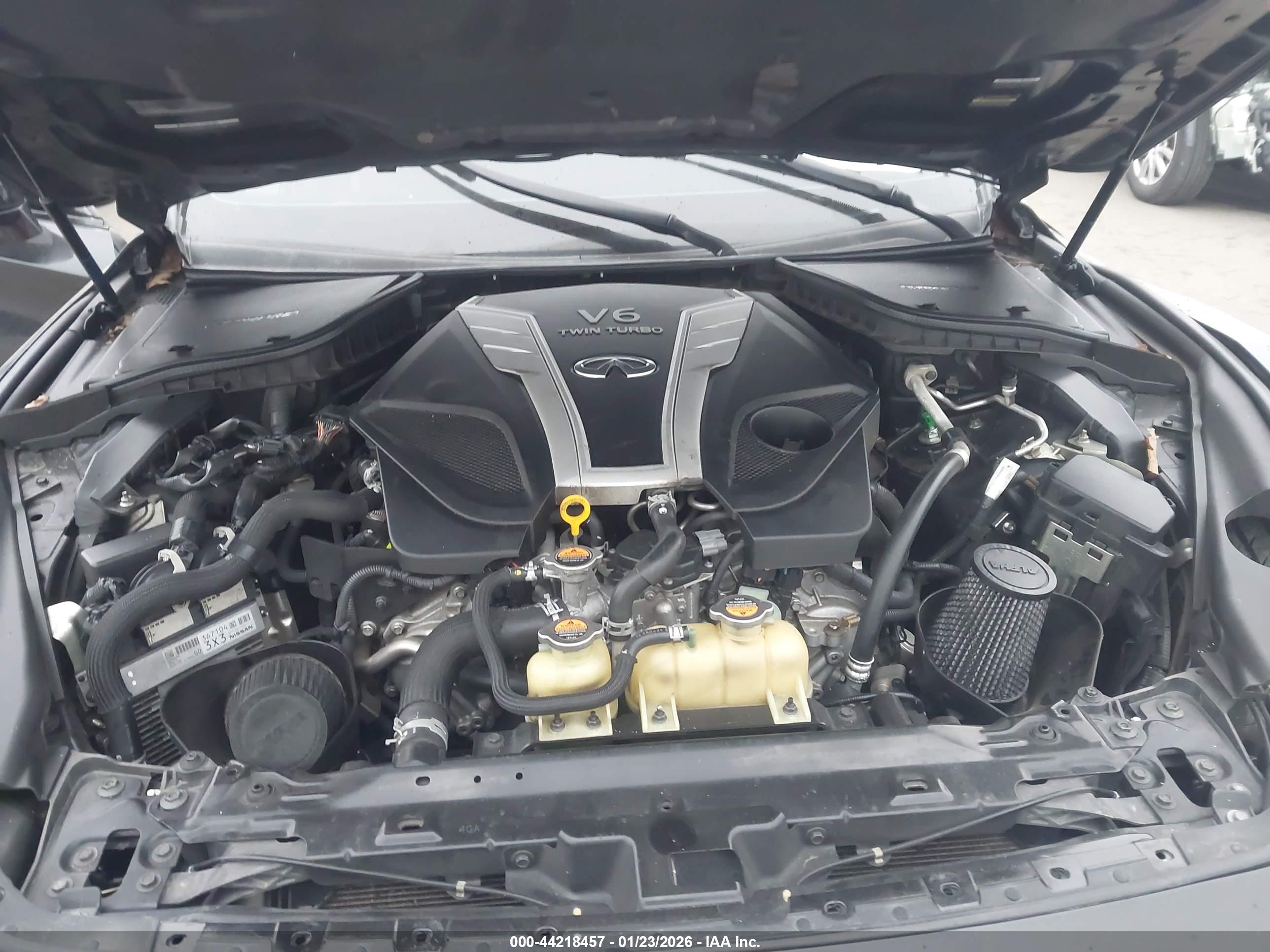 INFINITI Q60 image 10