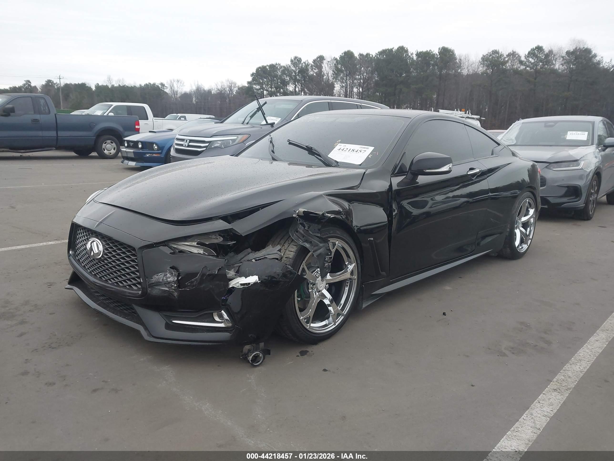 INFINITI Q60 image 2