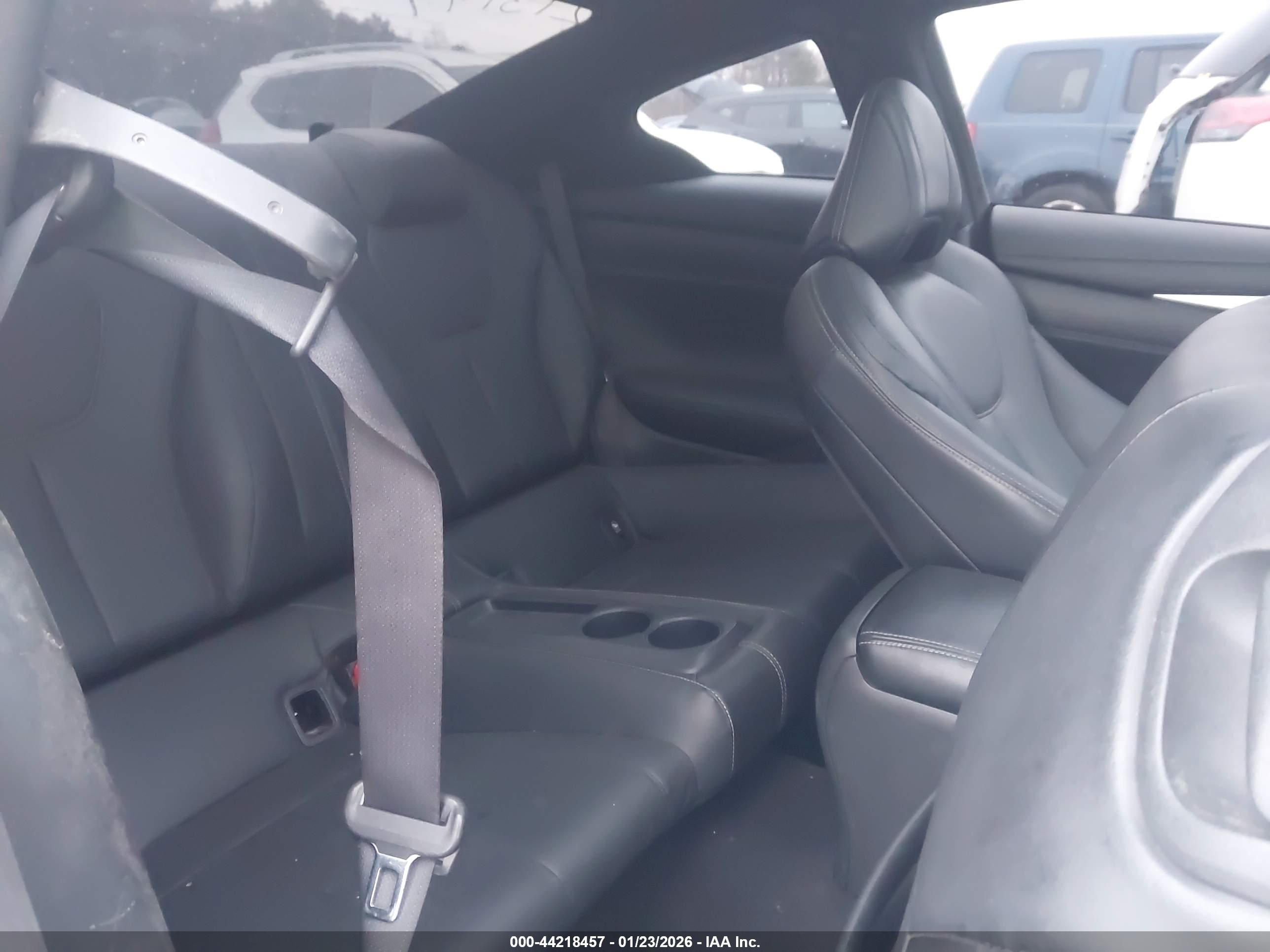 INFINITI Q60 image 8