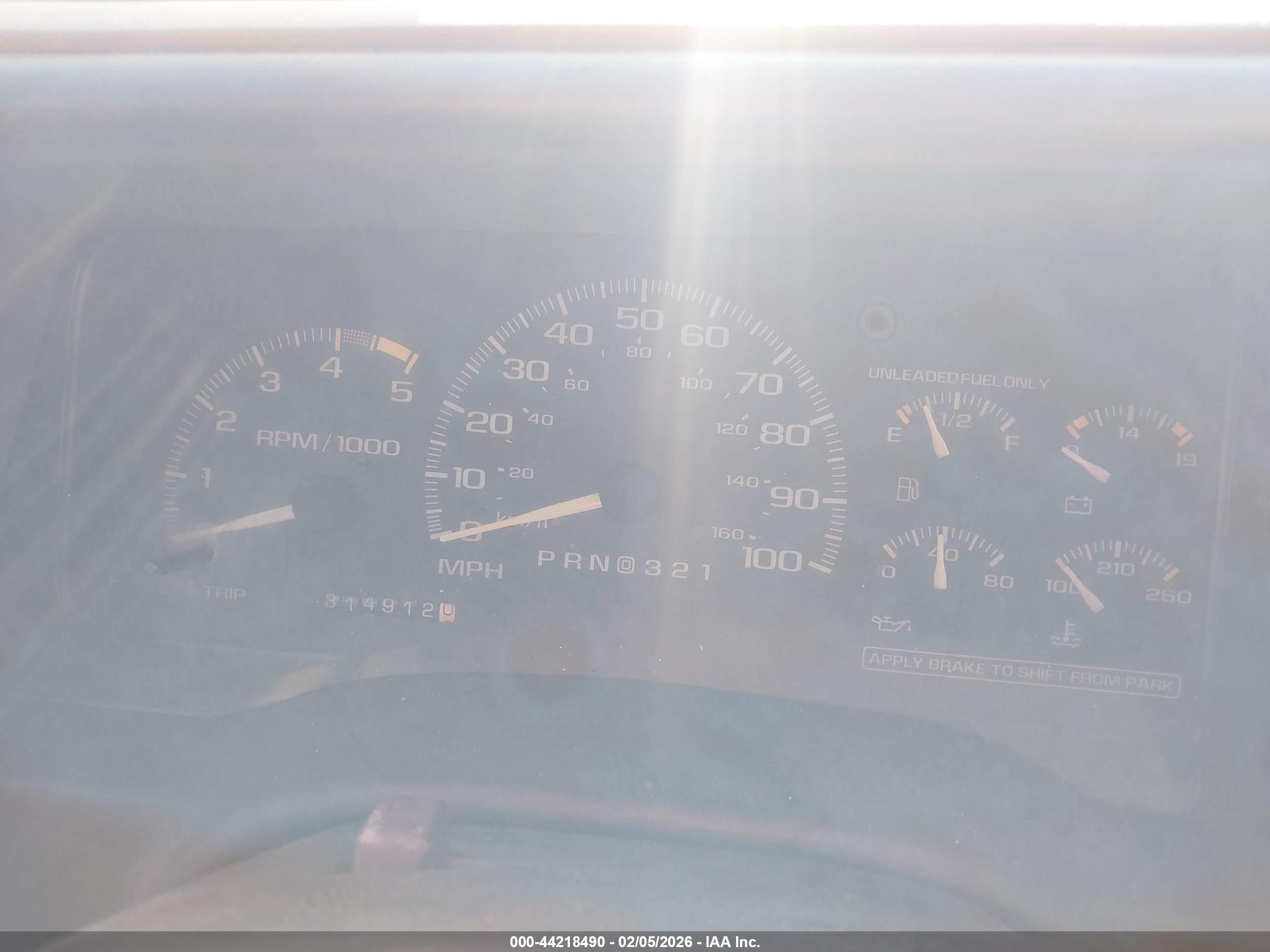CHEVROLET GMT-400 image 7