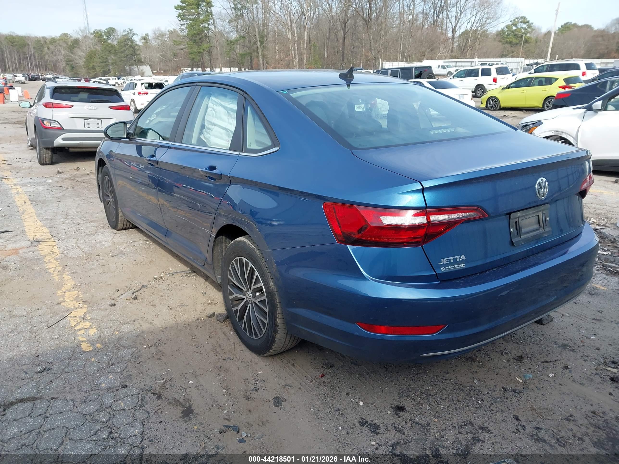 VOLKSWAGEN JETTA image 3