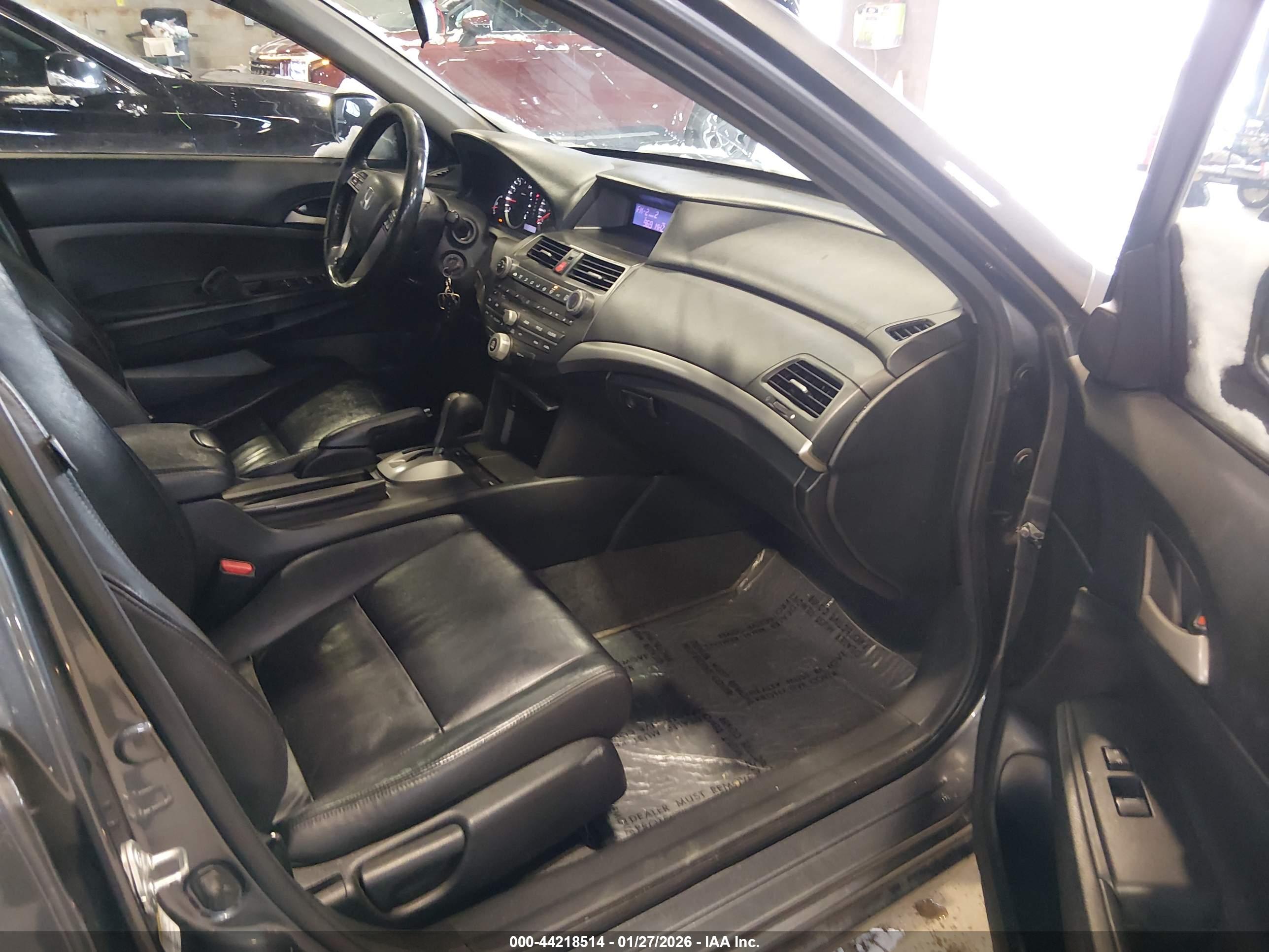 HONDA ACCORD image 5