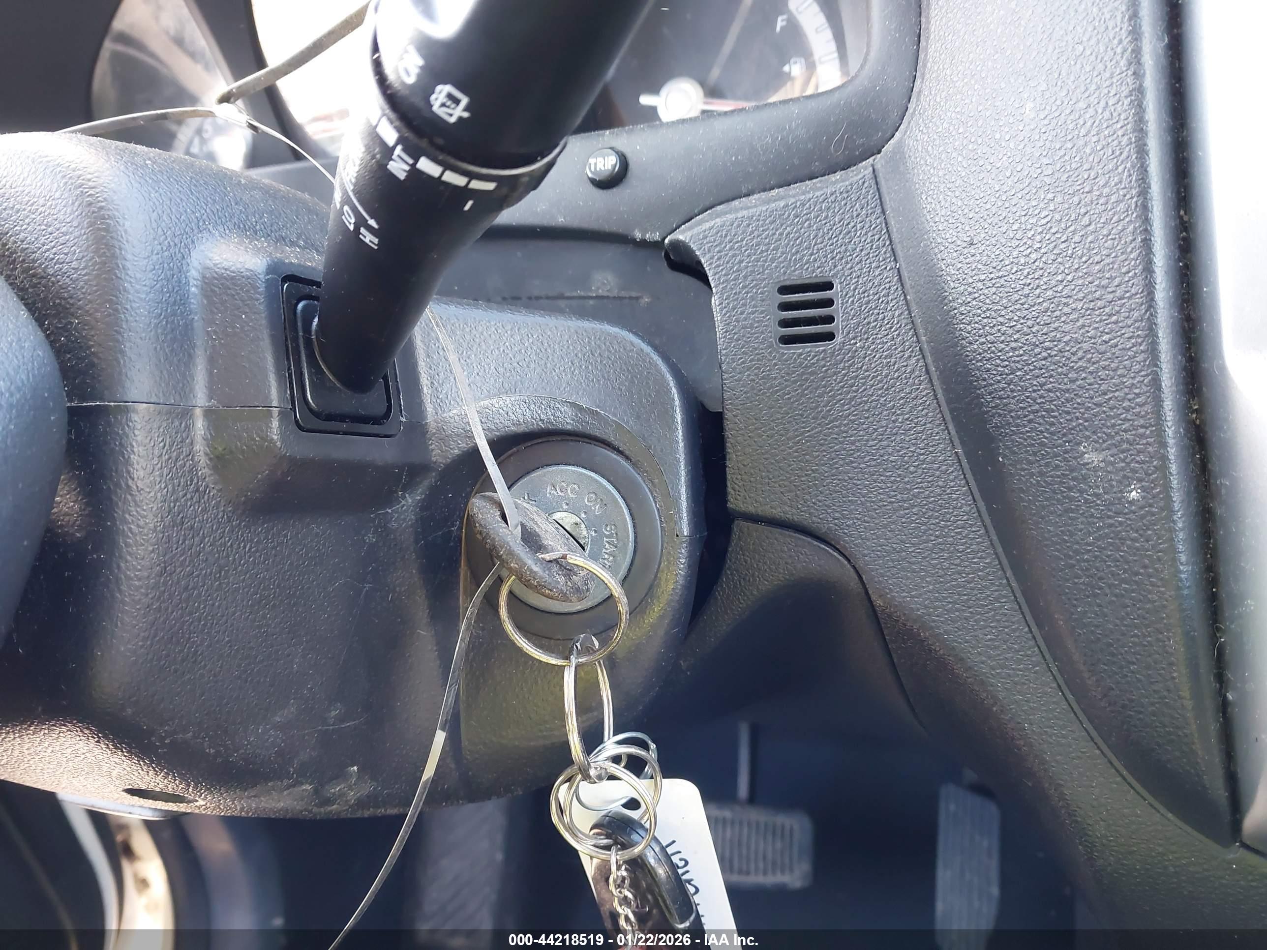 KIA SPORTAGE image 11