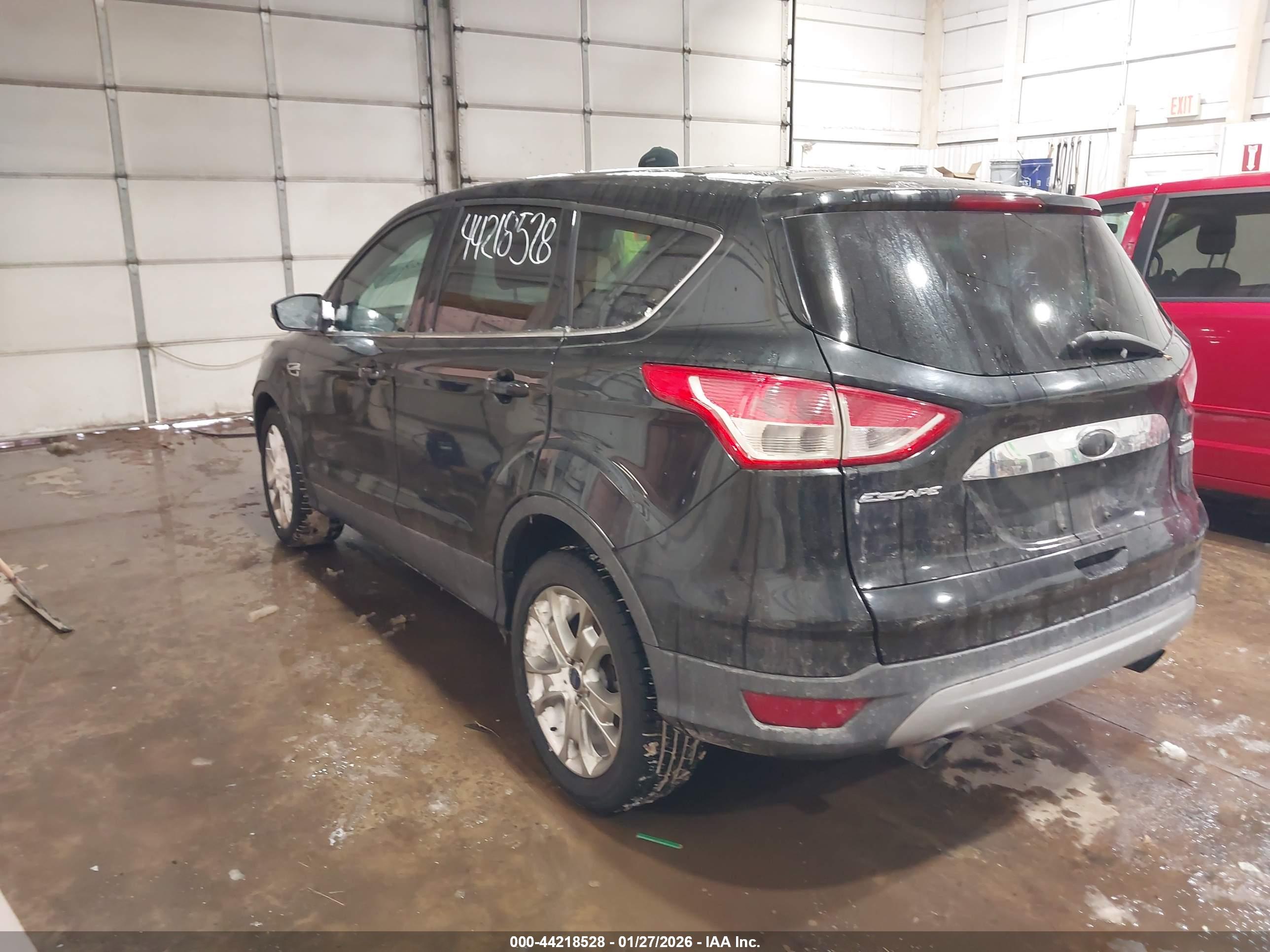 FORD ESCAPE image 3