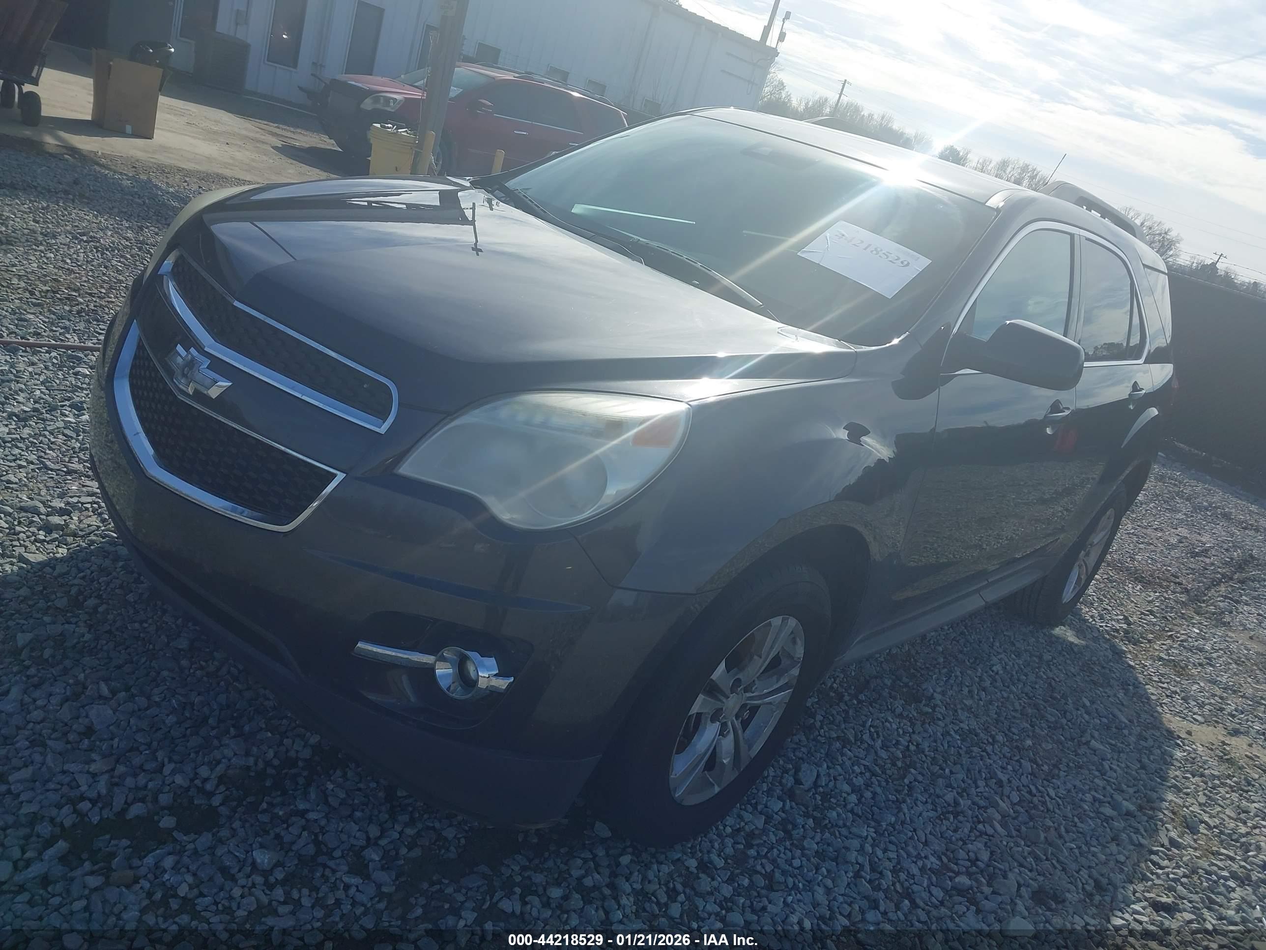 CHEVROLET EQUINOX image 2