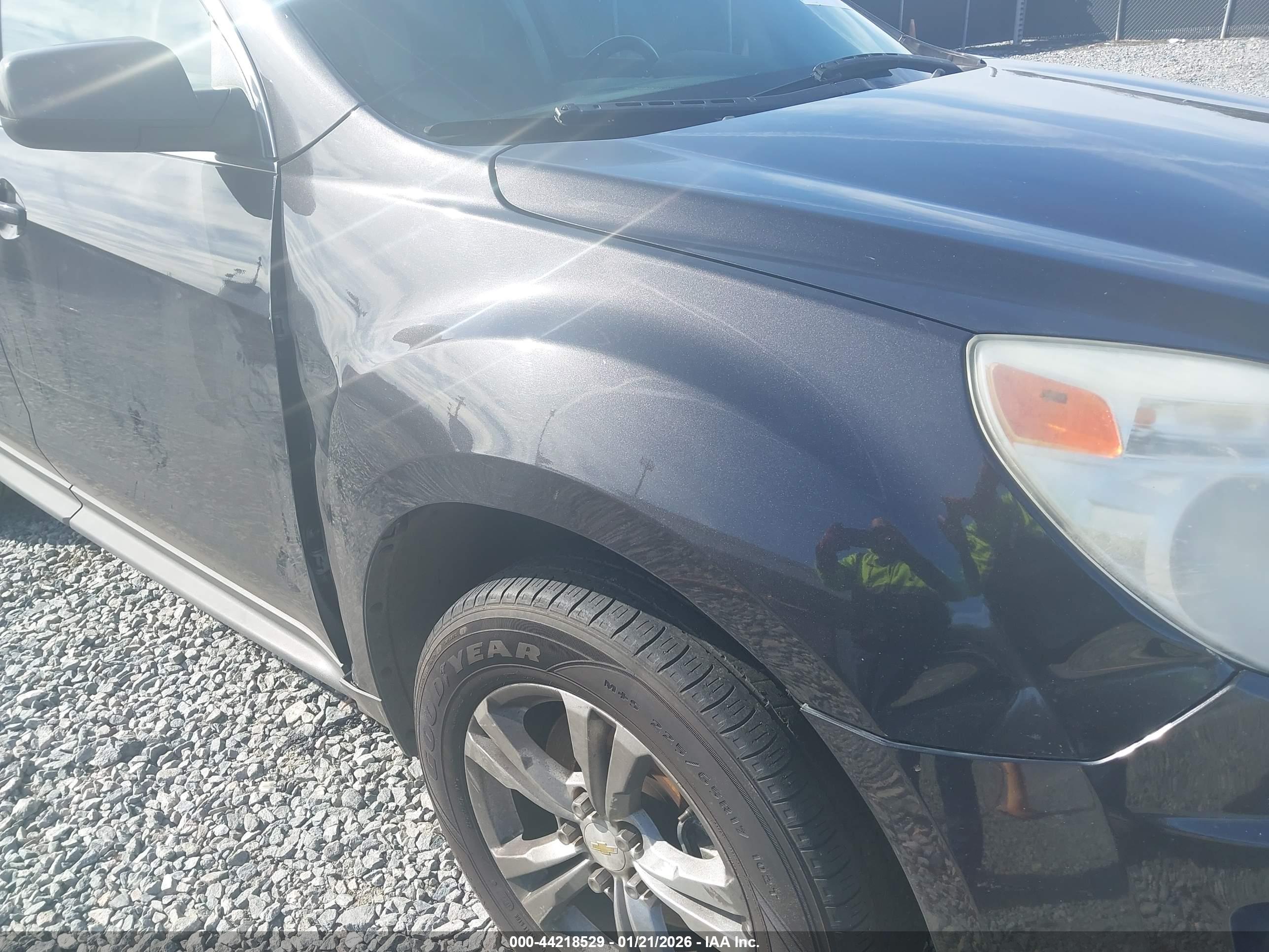 CHEVROLET EQUINOX image 6