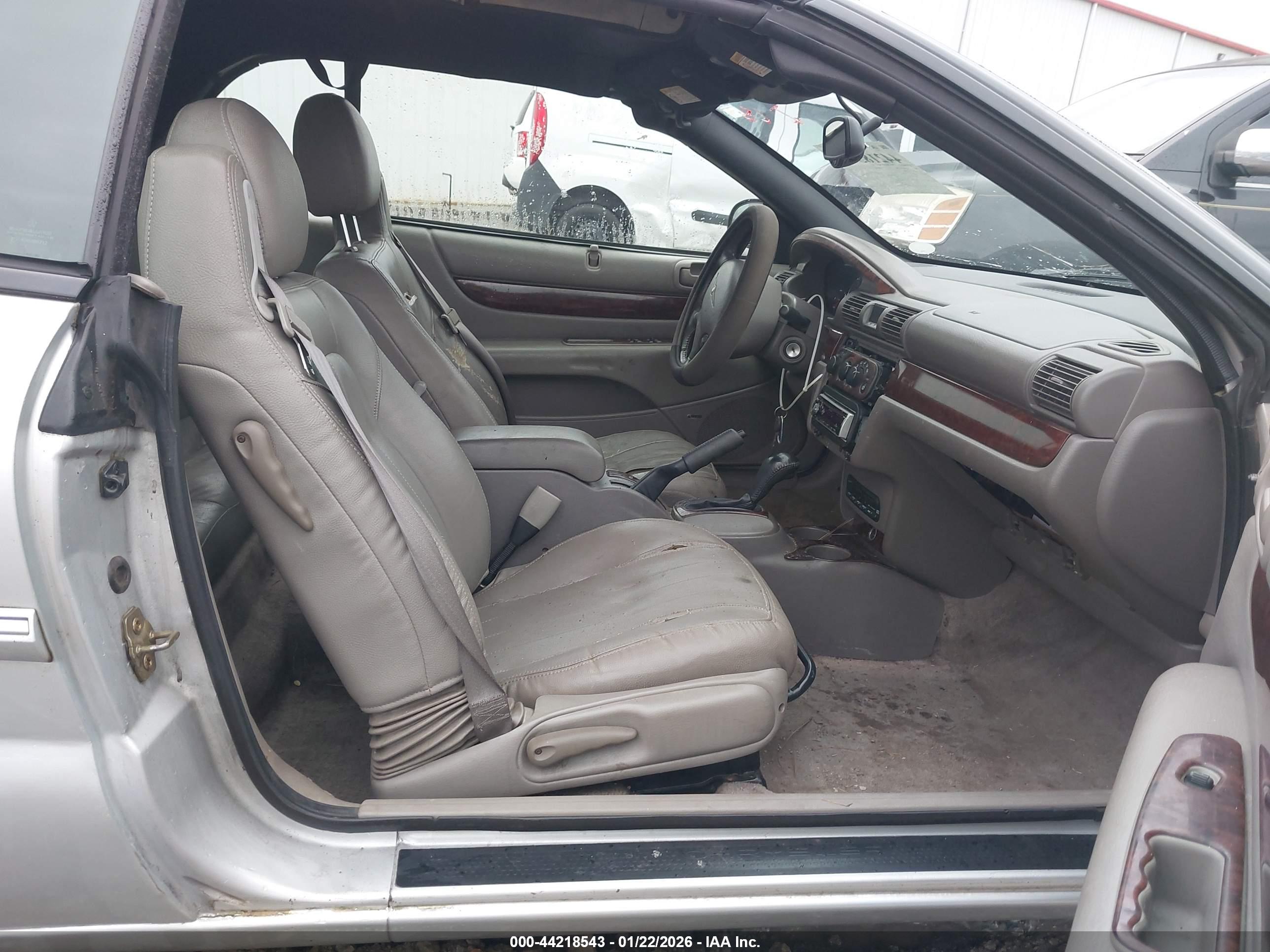 CHRYSLER SEBRING image 5