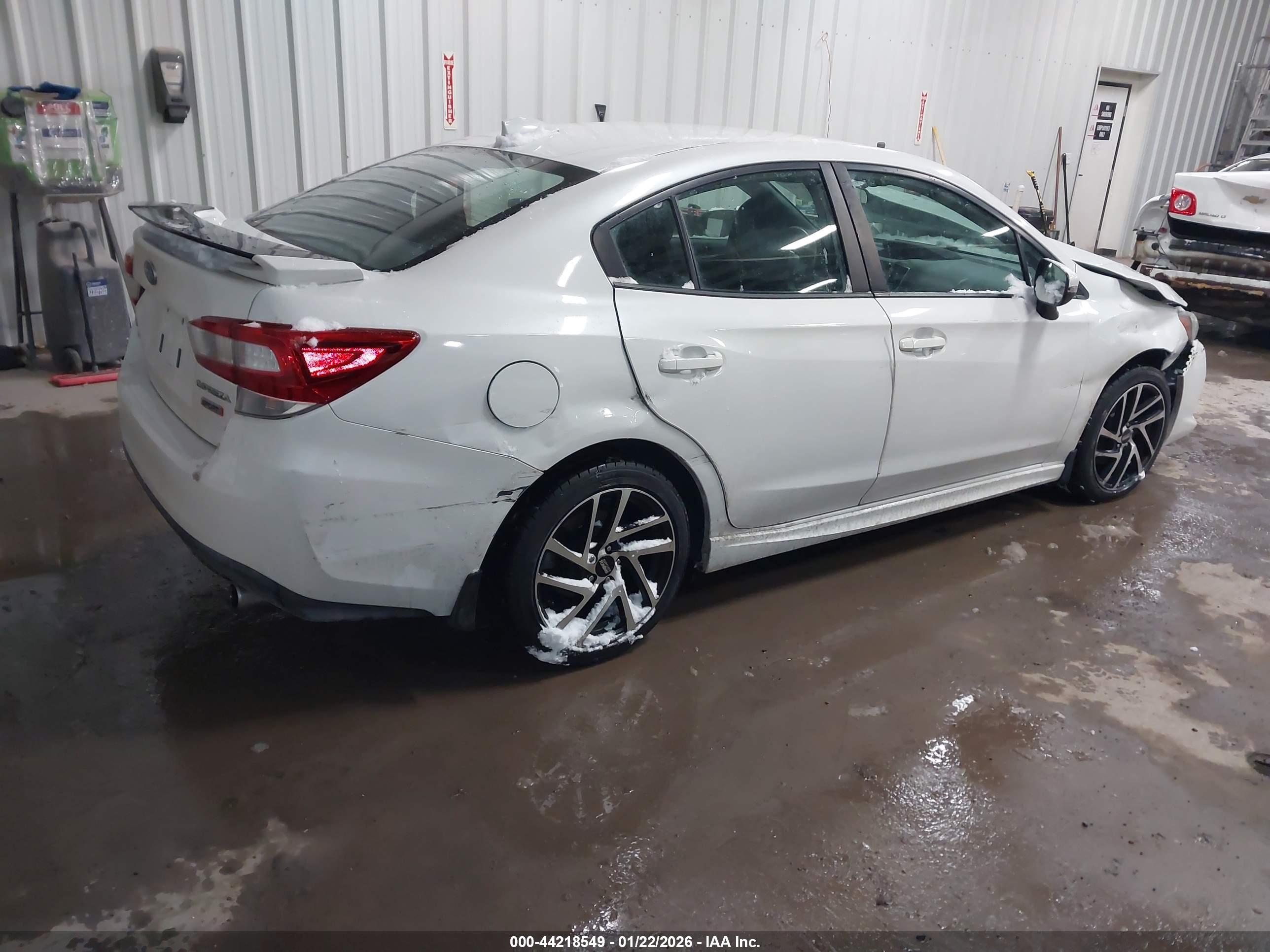 SUBARU IMPREZA image 4