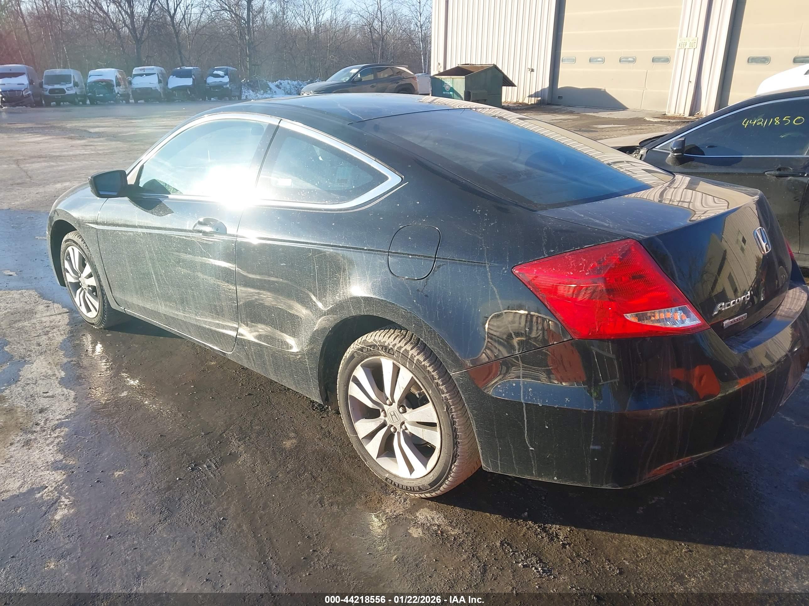 HONDA ACCORD image 3
