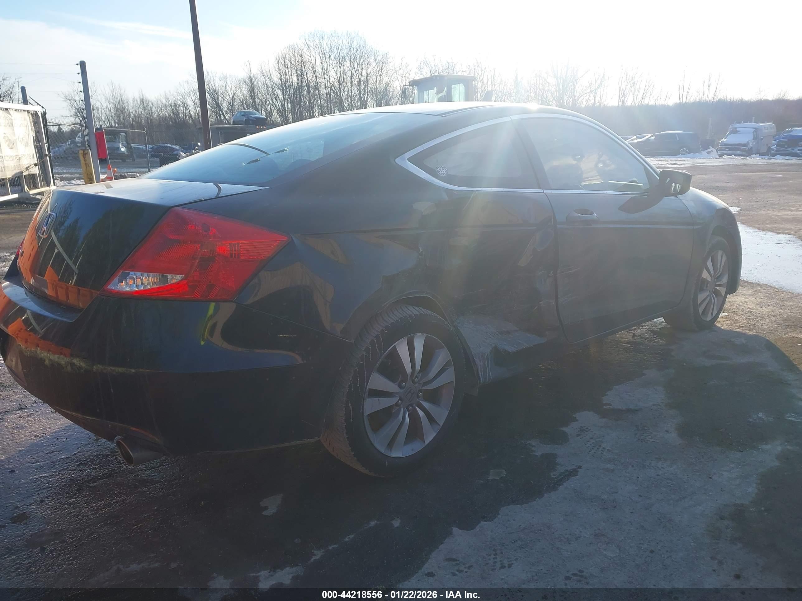 HONDA ACCORD image 4