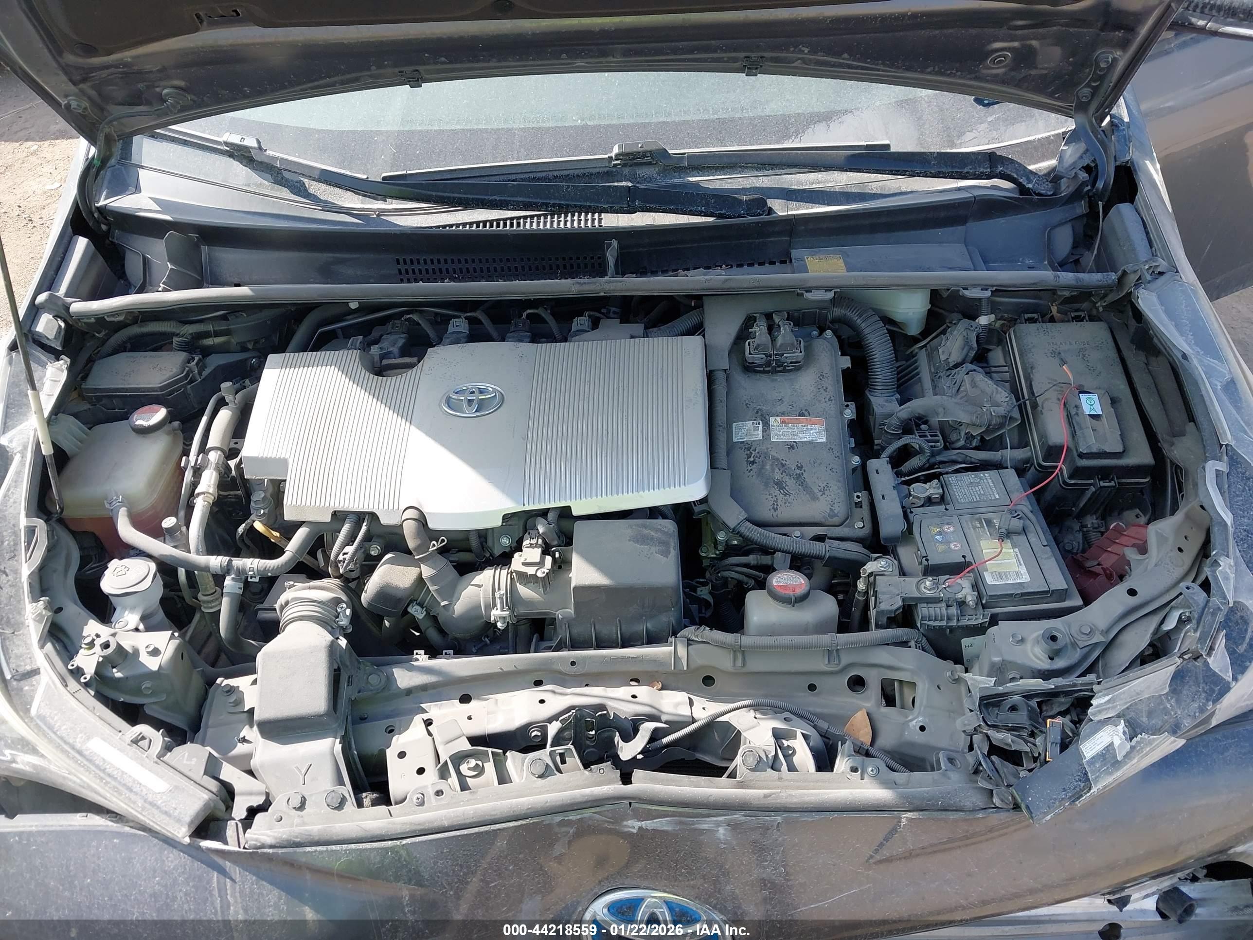 TOYOTA PRIUS image 10