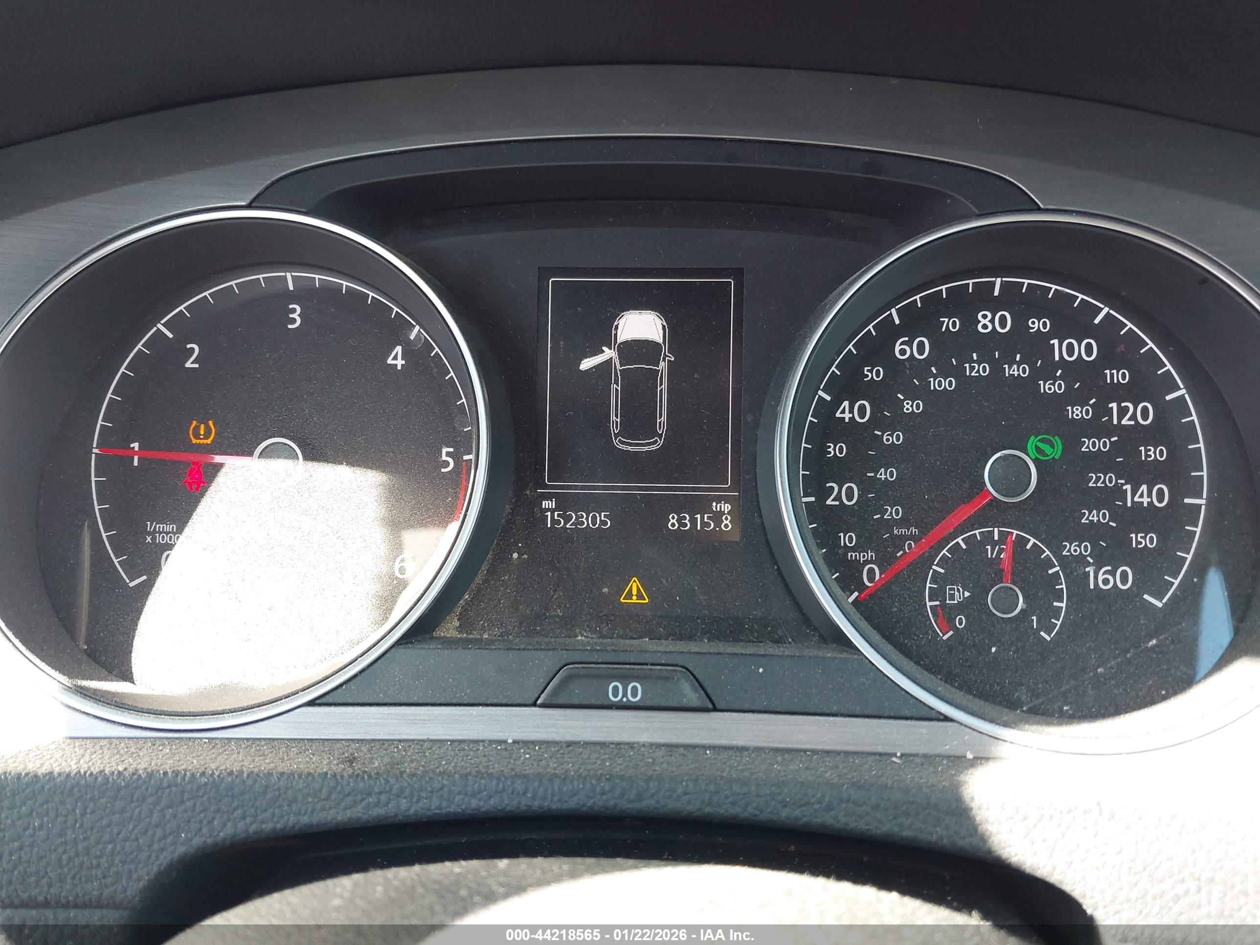 VOLKSWAGEN GOLF image 7
