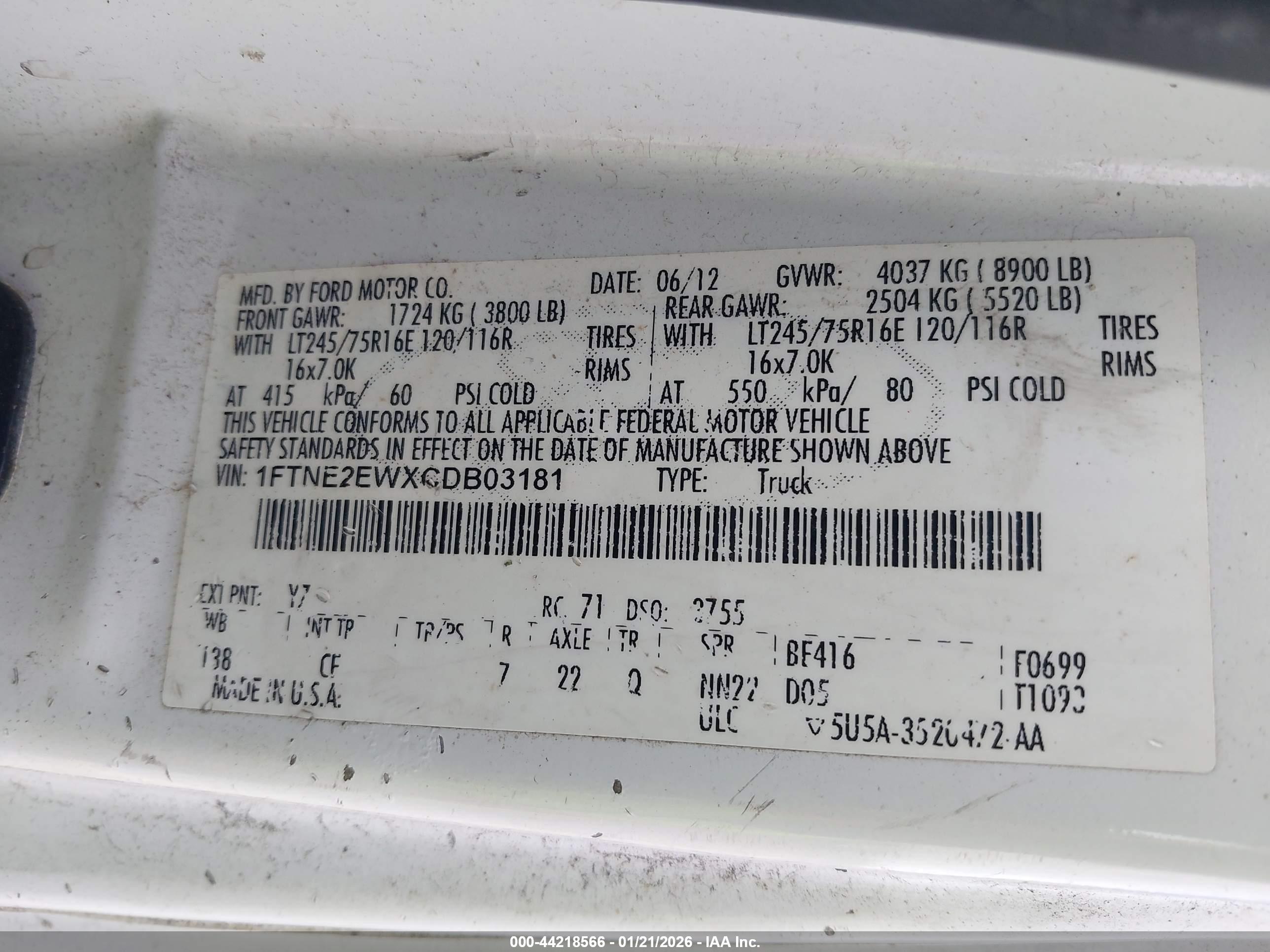 FORD E-250 image 9