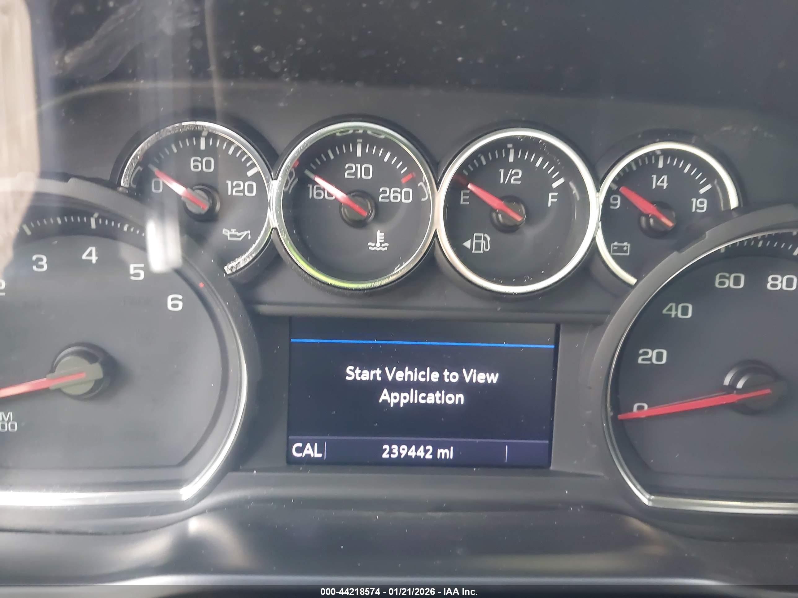 CHEVROLET SILVERADO image 7