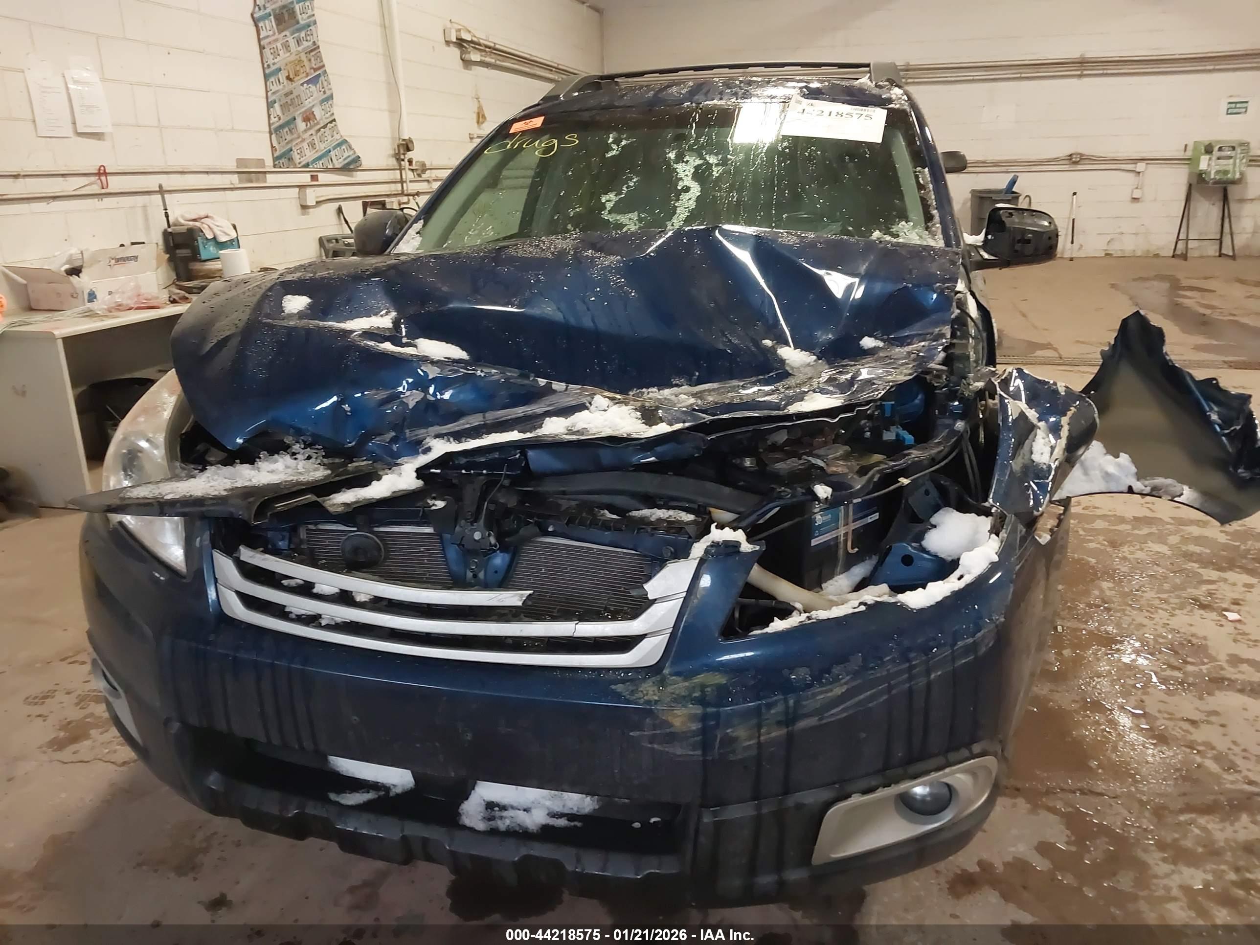SUBARU OUTBACK image 6