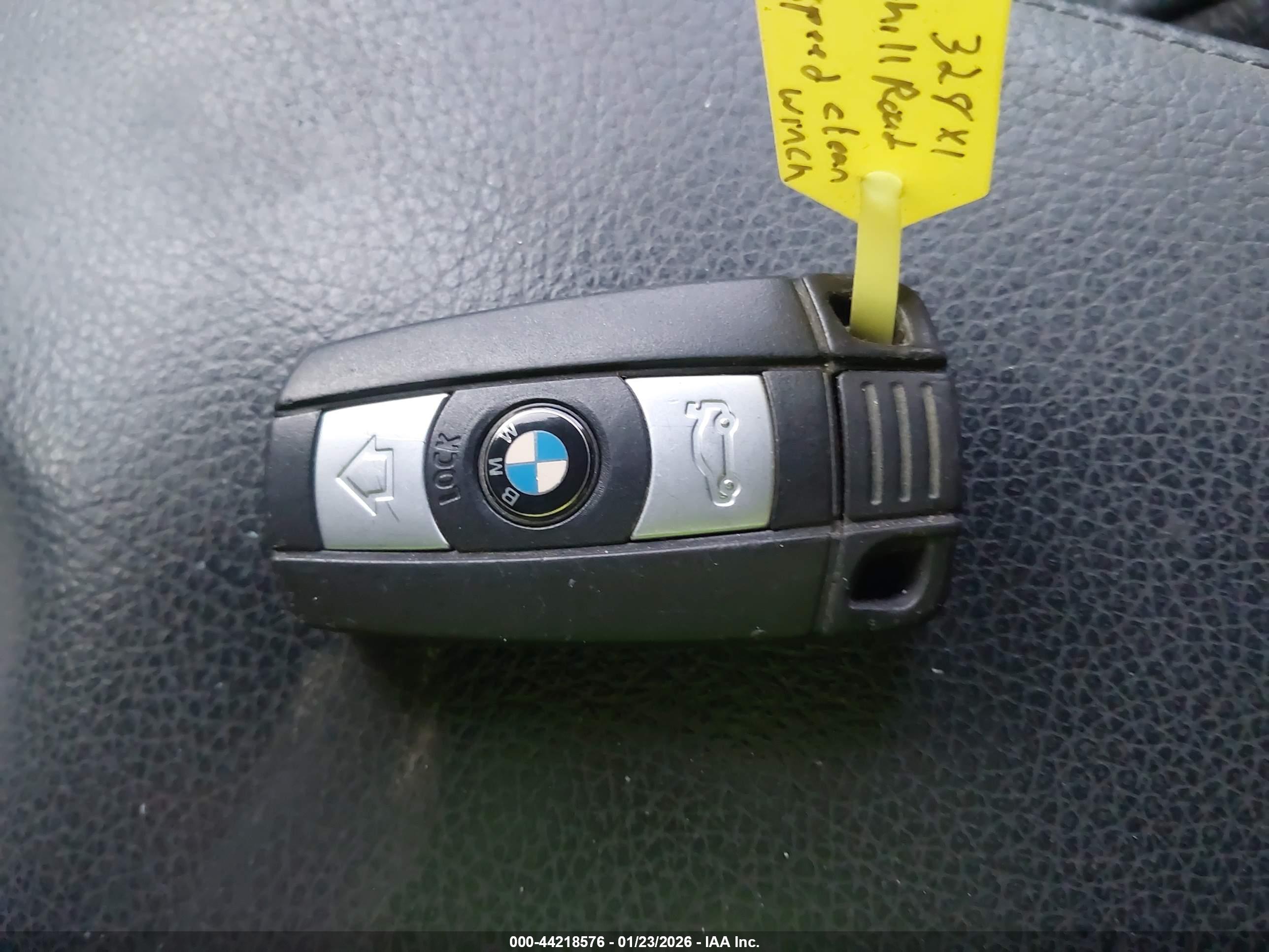 BMW 328I image 11