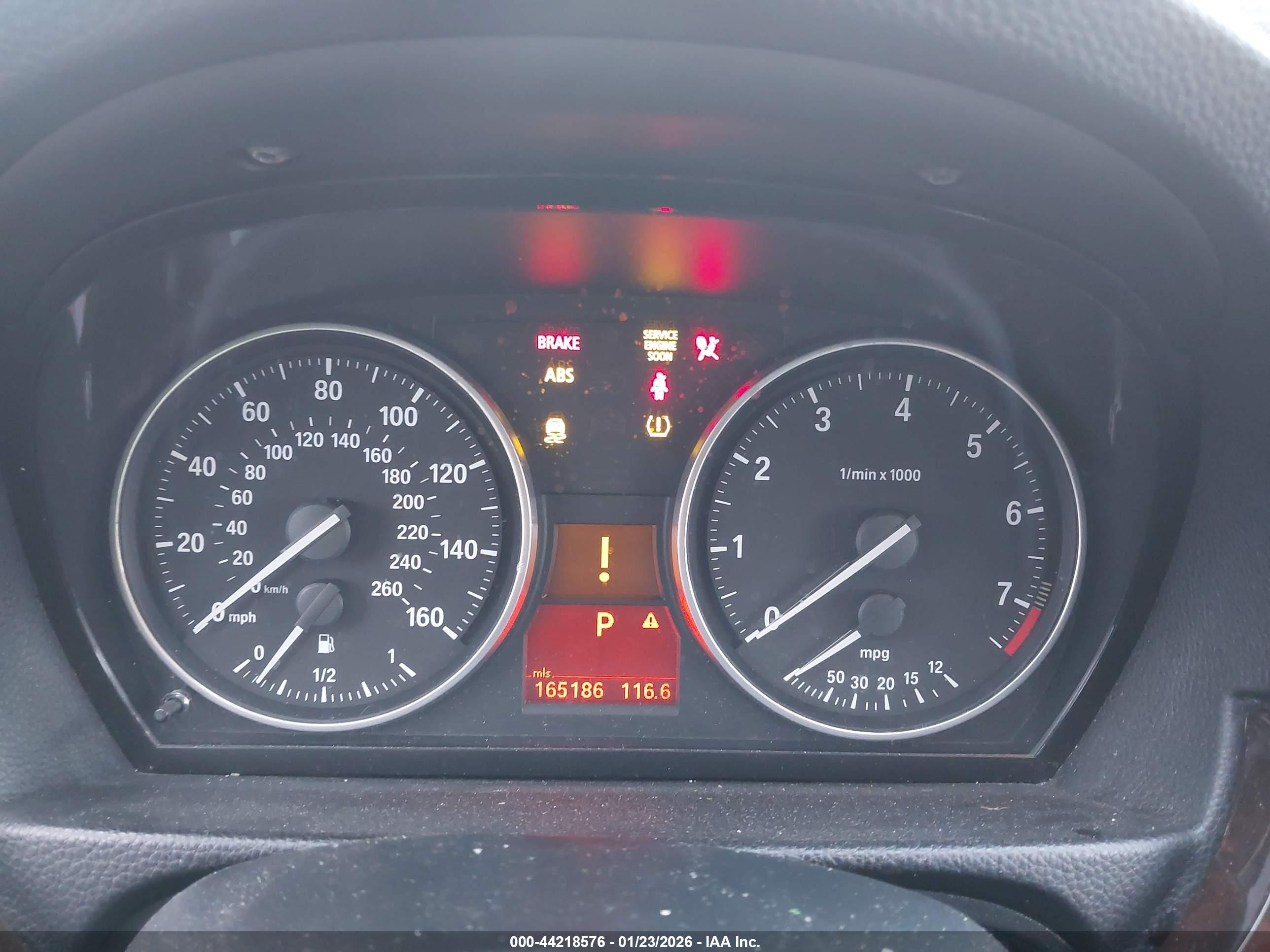 BMW 328I image 7