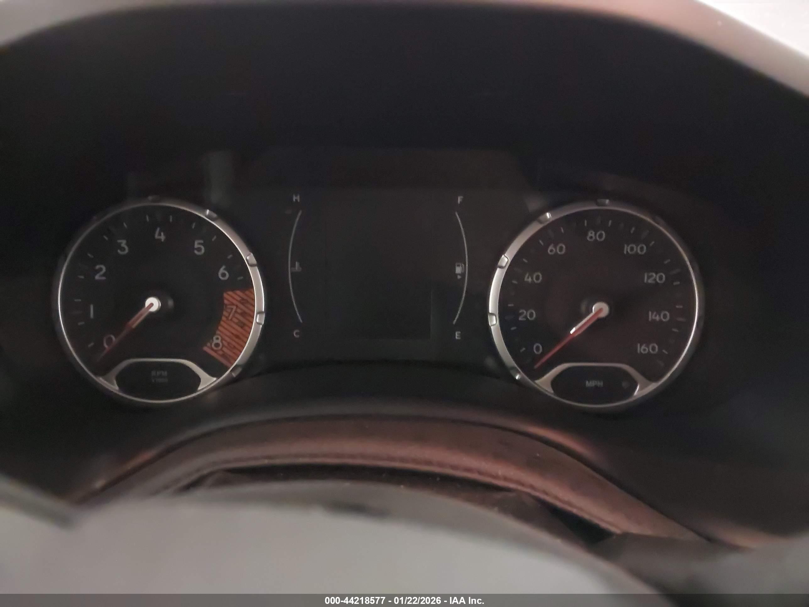 JEEP RENEGADE image 7