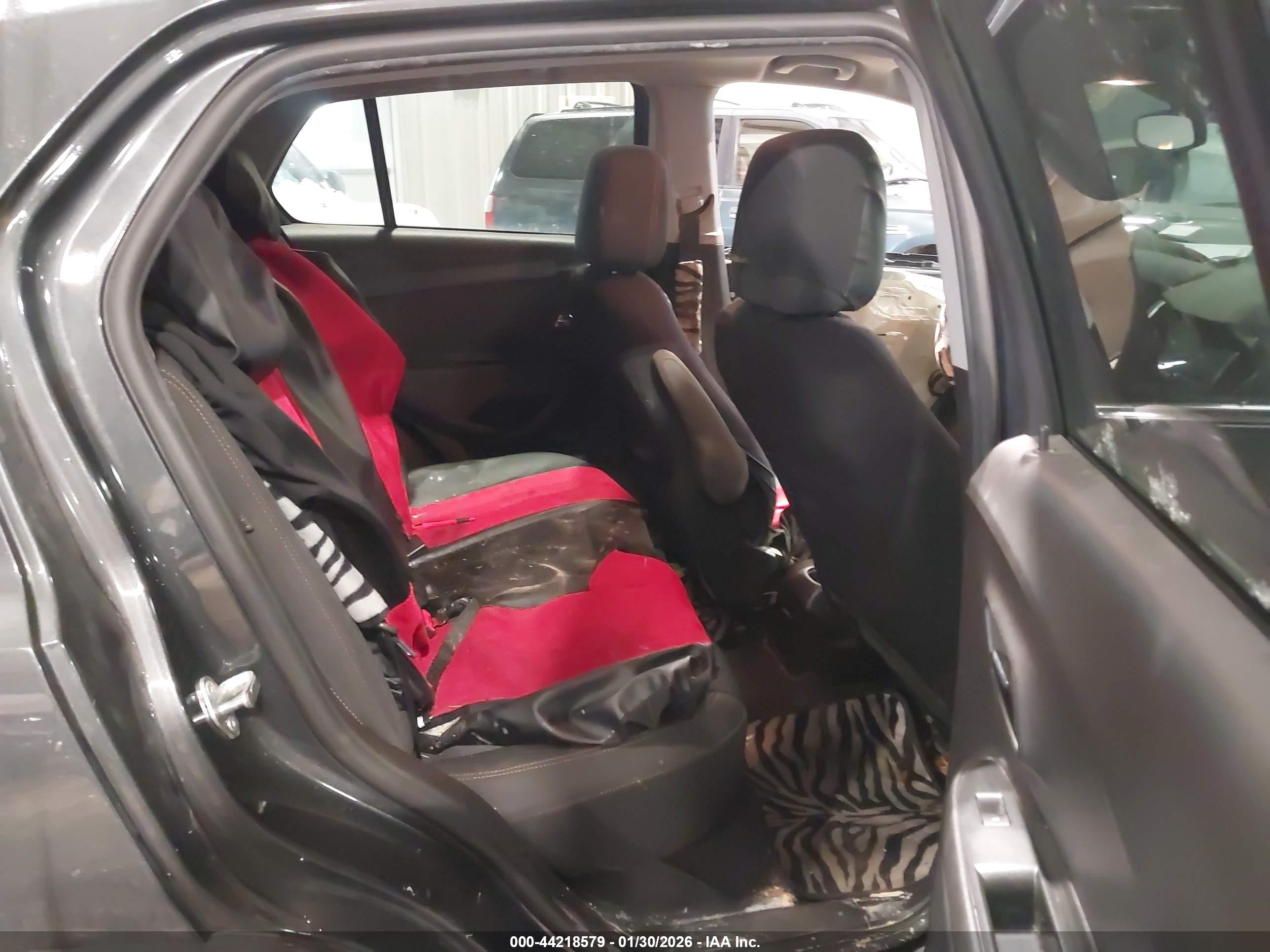 CHEVROLET TRAX image 8
